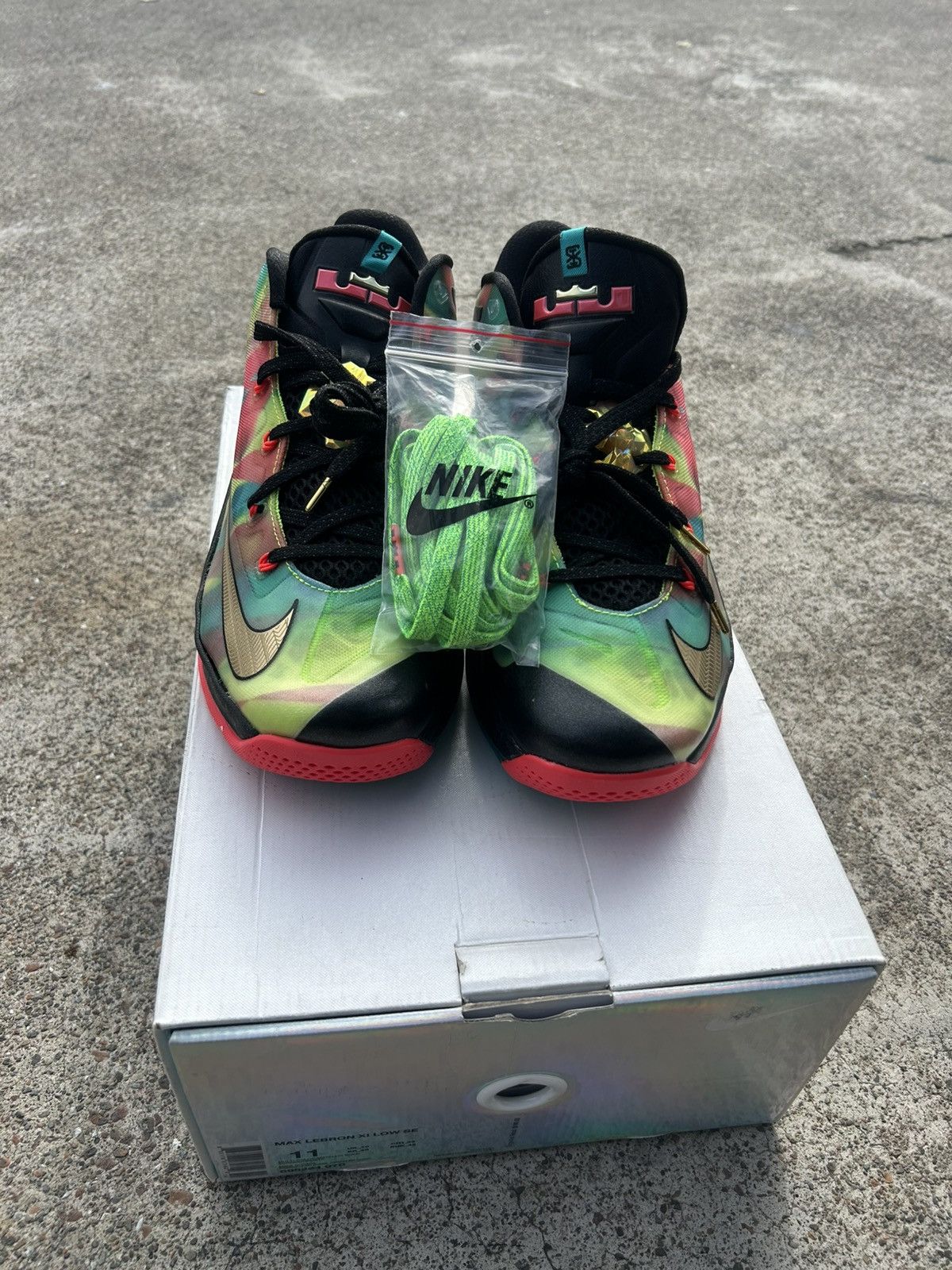 Nike Max LeBron 11 SE Low Multi-Color