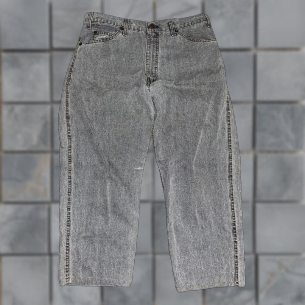 Levi's VINTAGE Levi’s 505 Jeans Regular Fit Made in USA 34x26 Light Wash Zip Fly 90s Mens Jeans Size US 34 / EU 50 - 1 Thumbnail