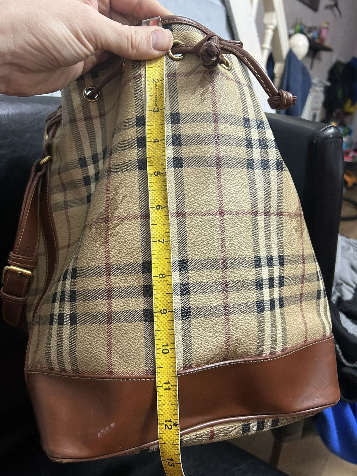 Burberry Vintage Burberry Drawstring Bucket Bag Size ONE SIZE - 16 Thumbnail