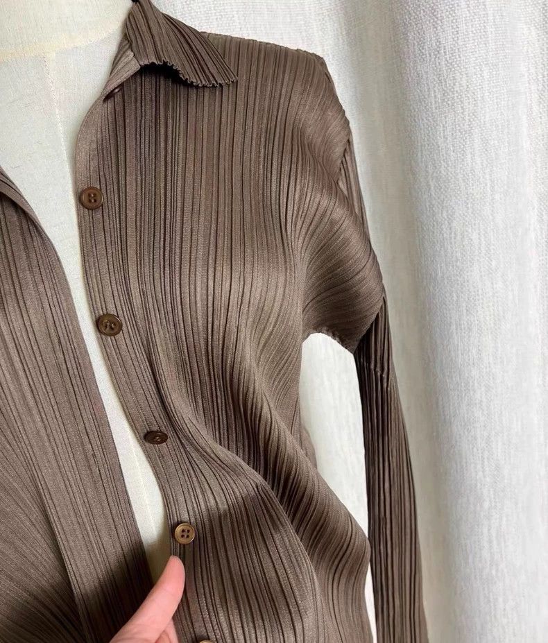 Issey Miyake issey miyake size:3 Olive green cardigan 2505-Nextarrow Size XXS / US 00 / IT 34 - 3 Thumbnail