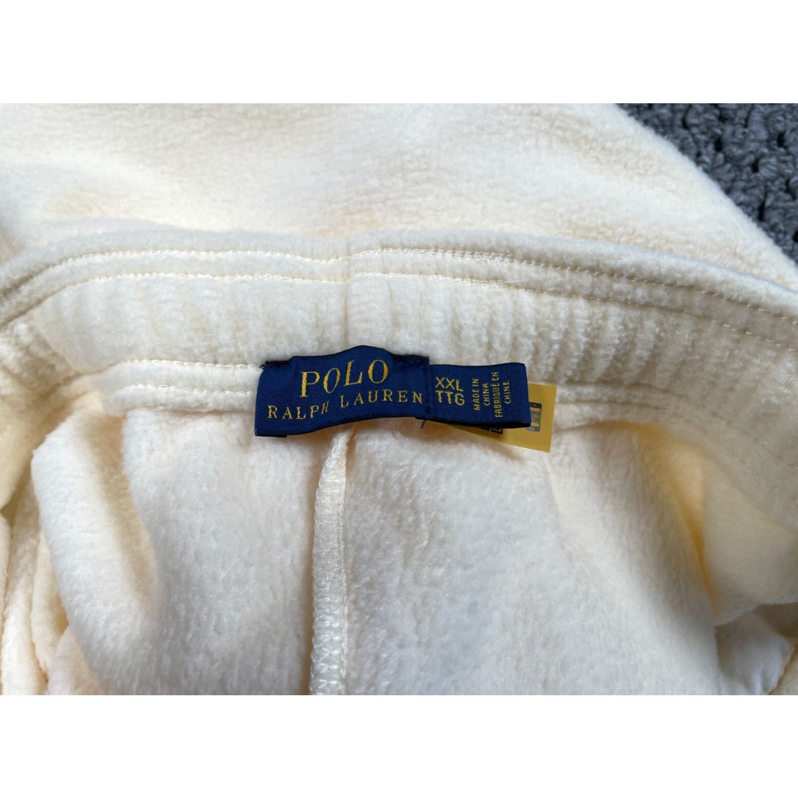Polo Ralph Lauren Polo Ralph Lauren Snowflake Pattern Fleece Sweatpants Women's 2XL Ivory Size 40" / US 18 - 3 Thumbnail