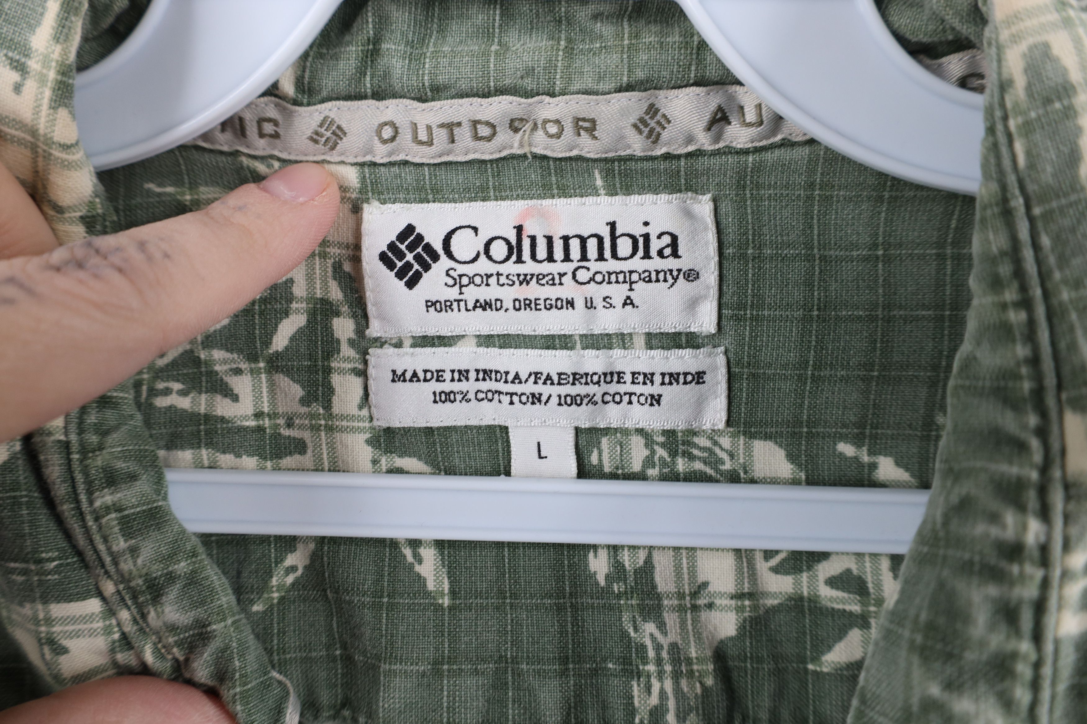 Columbia × Vintage Vintage Columbia Palm Tree Hawaiian Beach Button Shirt Size US L / EU 52-54 / 3 - 6 Thumbnail