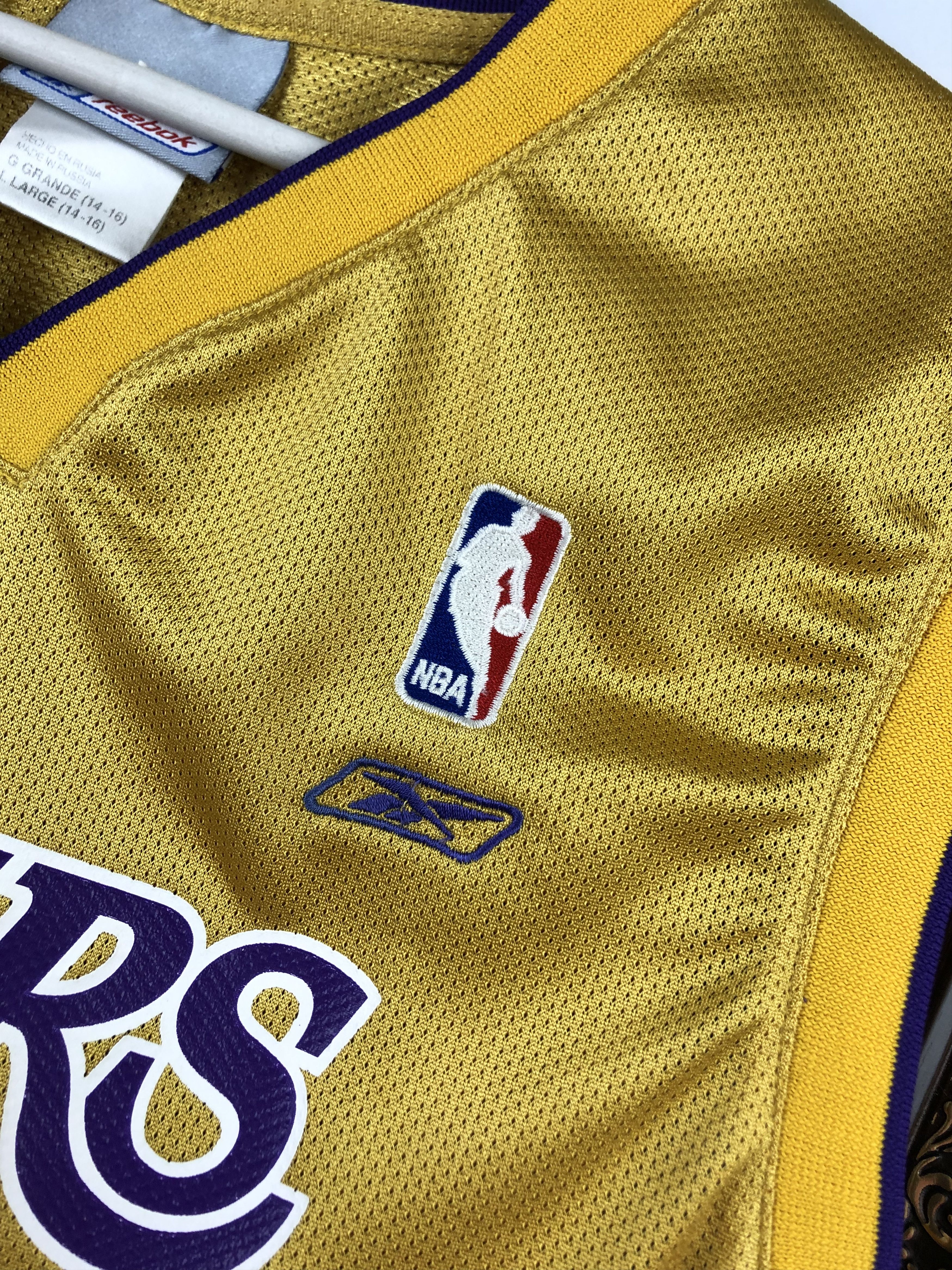 NBA Vintage Los Angeles Lakers Jersey Fox Shirt Size Boys 14 Size US XXS / EU 40 - 5 Thumbnail