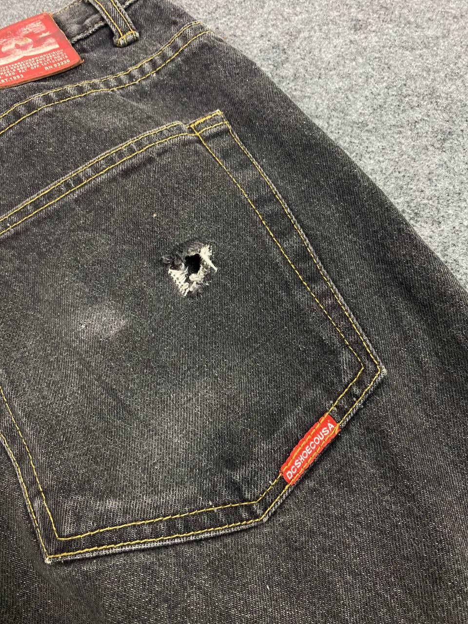 DC dc shoeco usa baggy jorts 3quarter denim Size US 36 / EU 52 - 4 Thumbnail