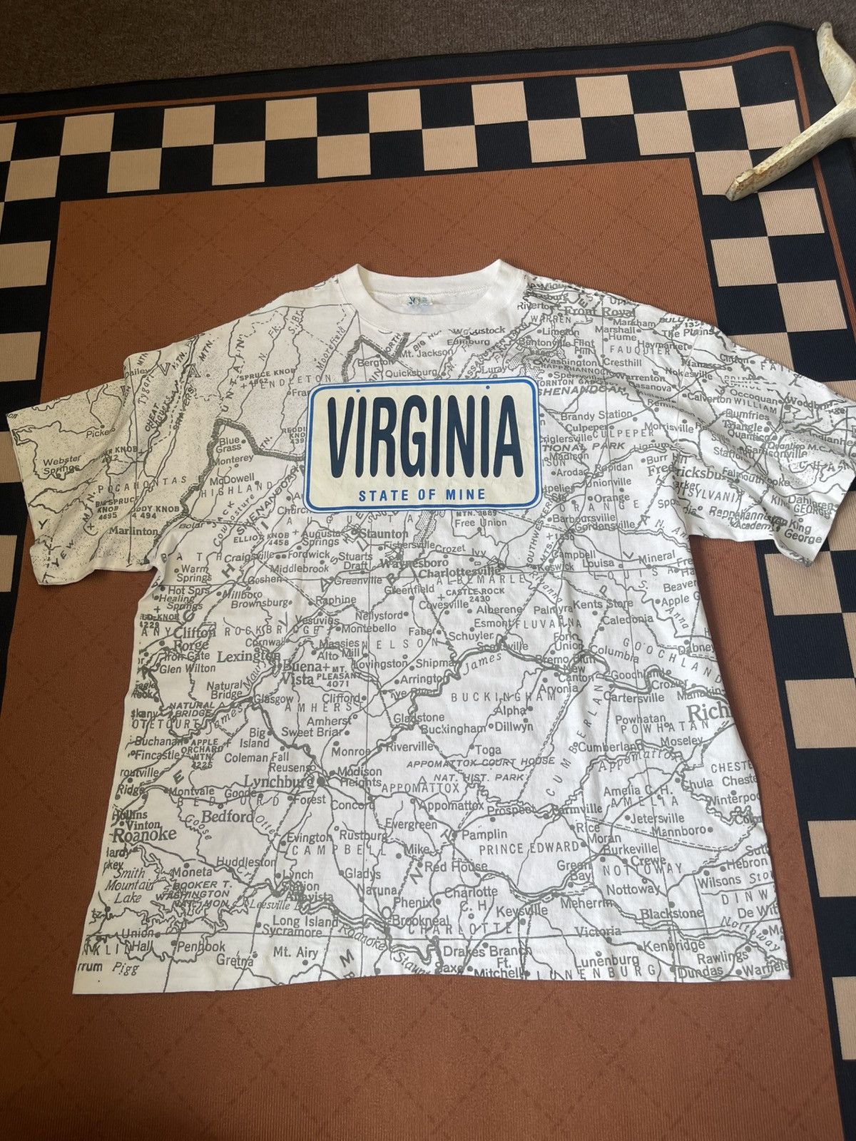 Vintage Vintage 90s Sun Sportswear Virginia AOP Map T-Shirt Size US XL / EU 56 / 4 - 2 Thumbnail