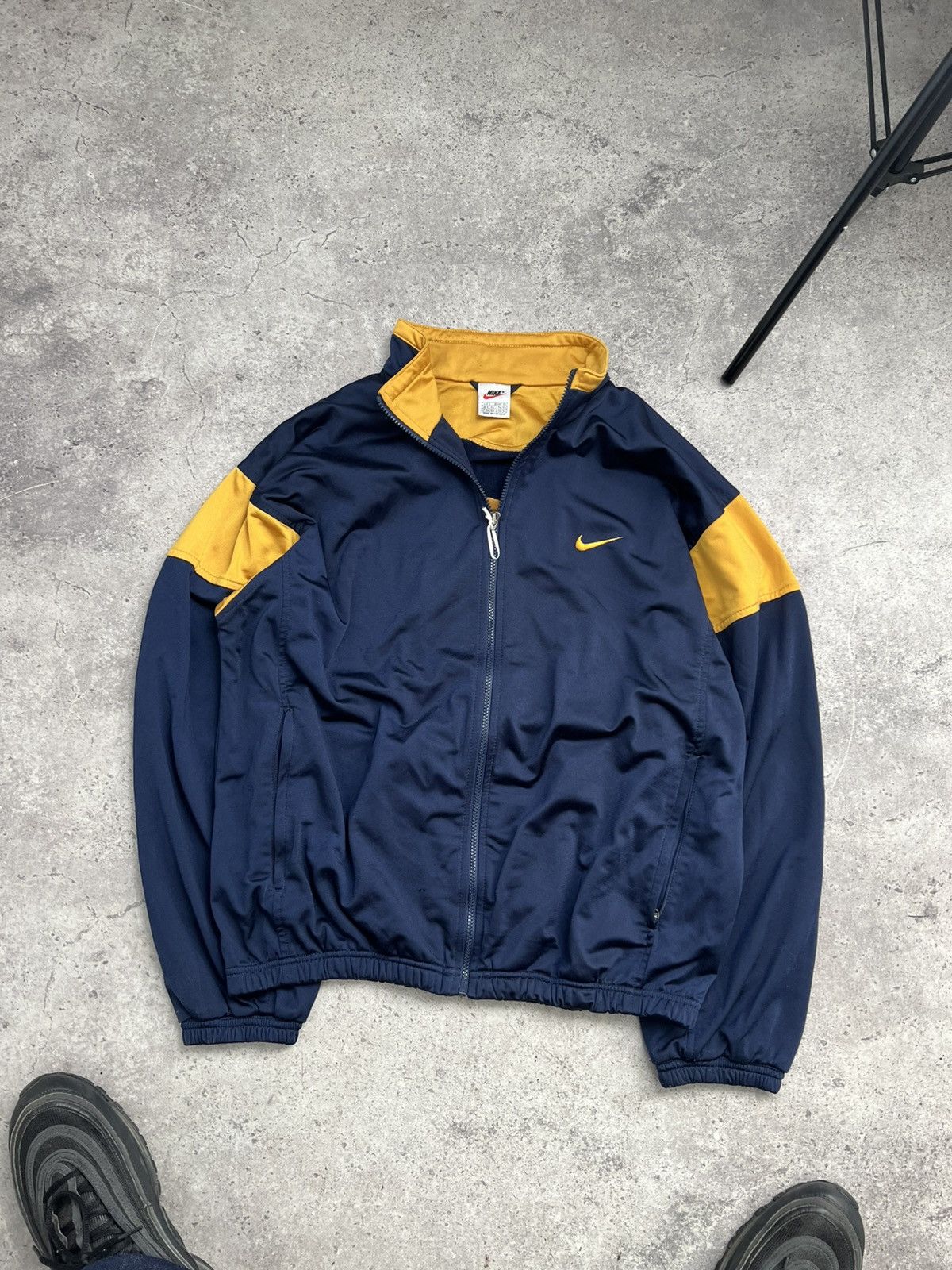 Nike Nike Track Suit Vintage Jacket Pants 00 Gorpcore Vintage Size US L / EU 52-54 / 3 - 3 Thumbnail