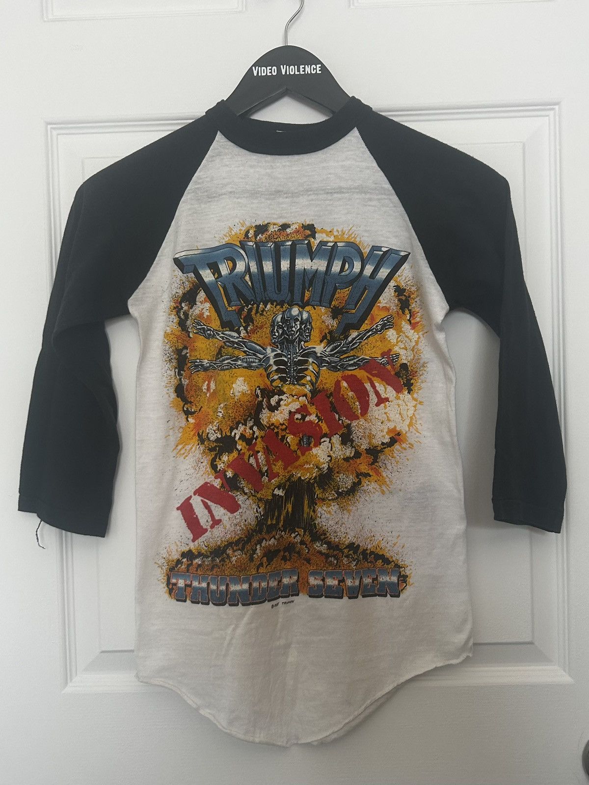 Vintage Vintage 1985 Triumph Raglan Size US S / EU 44-46 / 1 - 2 Thumbnail