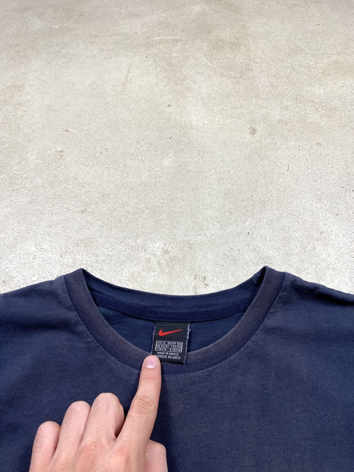 Nike Y2K 90’s Vintage Nike SunFaded Tee T Shirt Tn Zm Hype Size US XL / EU 56 / 4 - 7 Thumbnail