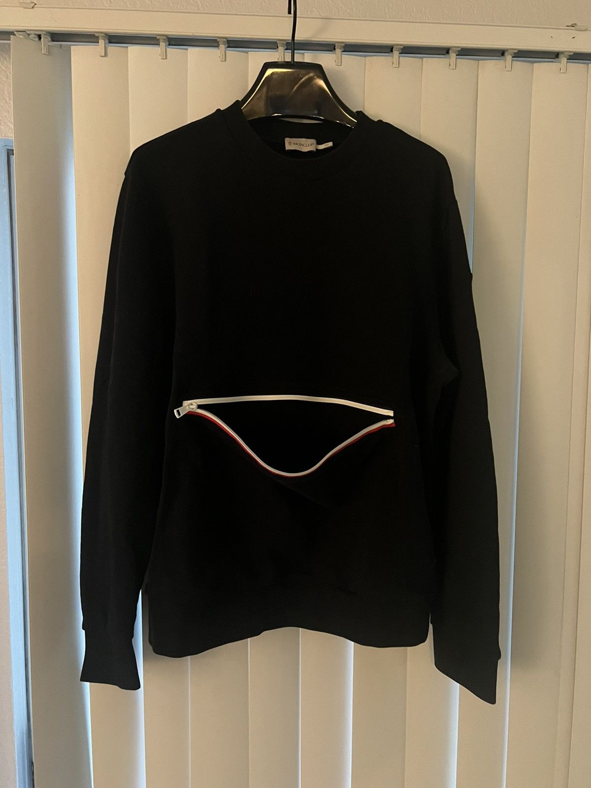 Moncler Zipper Pouch Moncler Crewneck Size US XXL / EU 58 / 5 - 1 Thumbnail