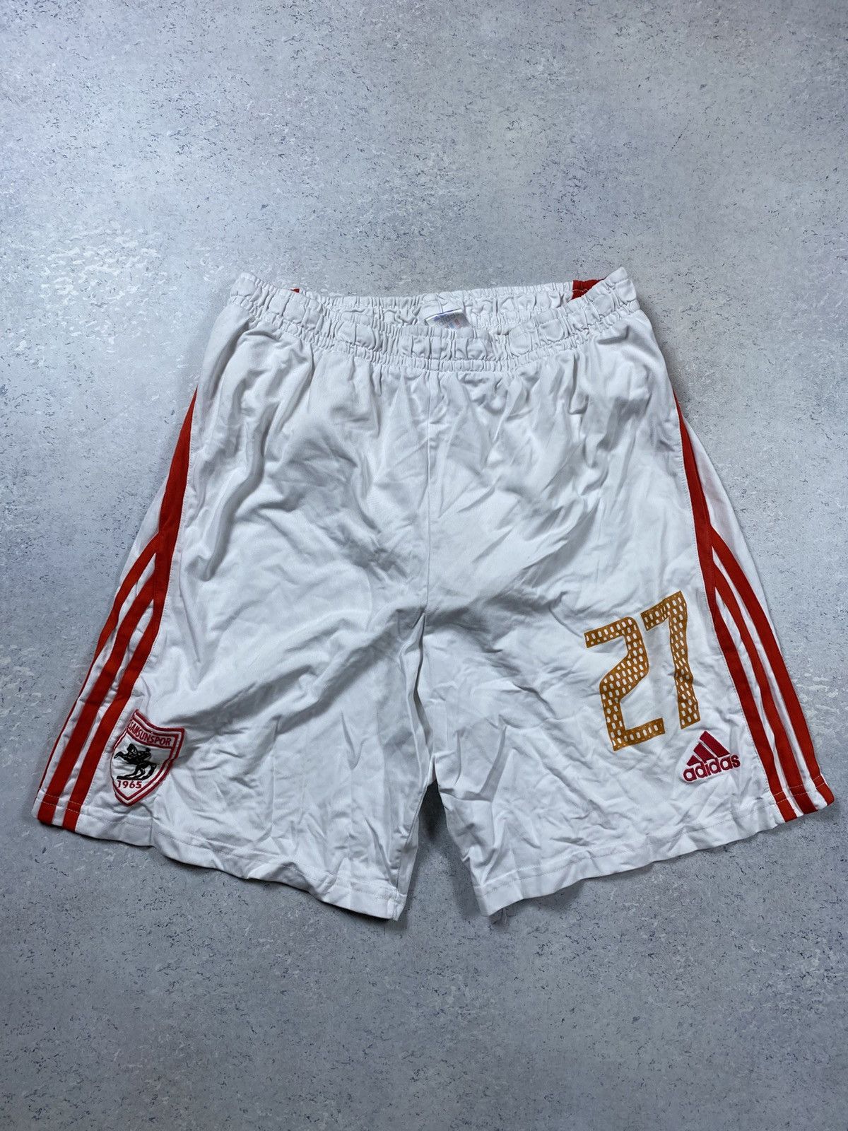 Adidas Vintage Adidas Bayer Leverkusen #27 Gonzalo Castro Shorts Size US 36 / EU 52 - 1 Thumbnail