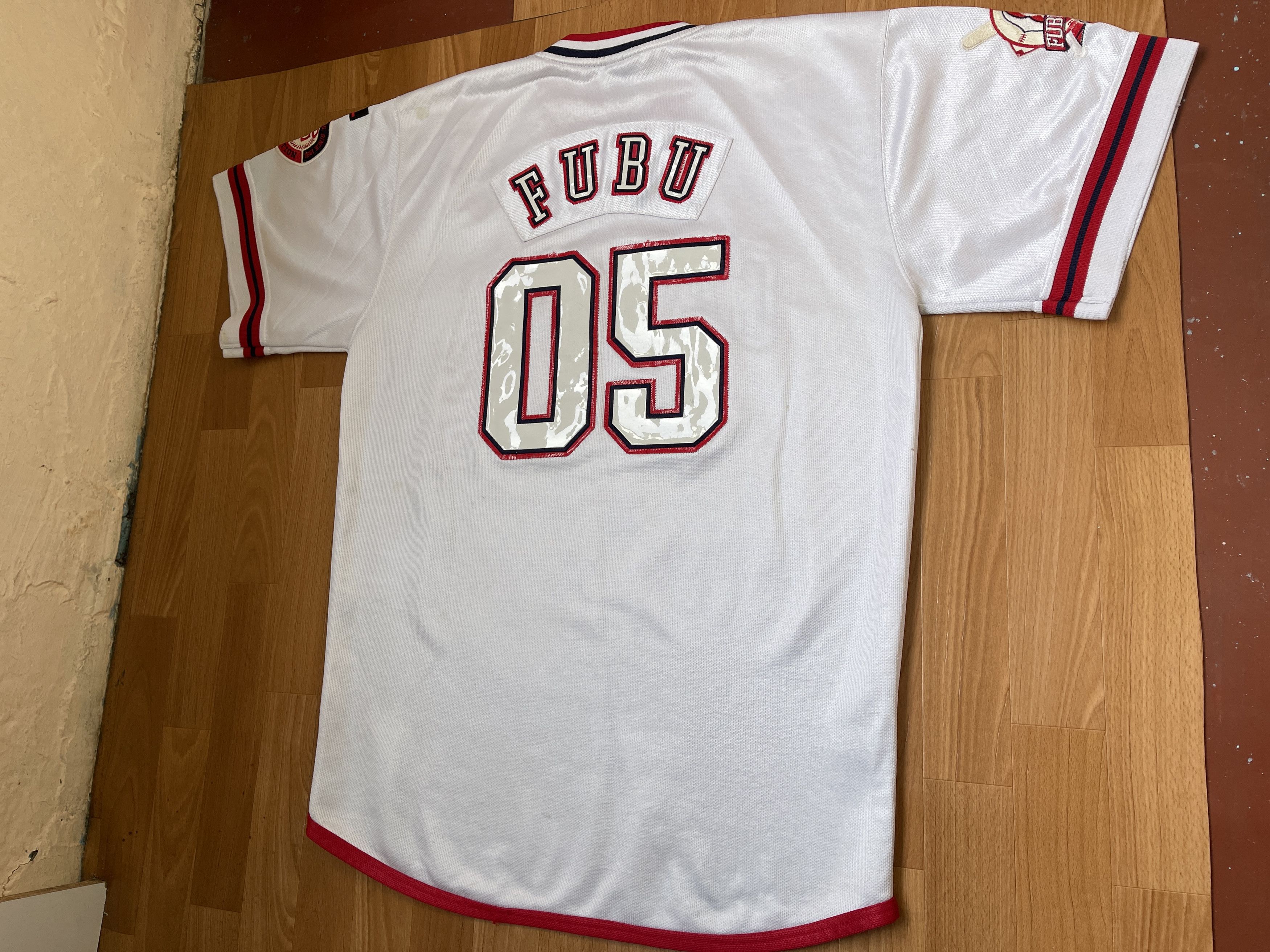 Fubu FUBU jersey, Canada, t-shirt City Series vintage hip hop L Size US L / EU 52-54 / 3 - 12 Thumbnail