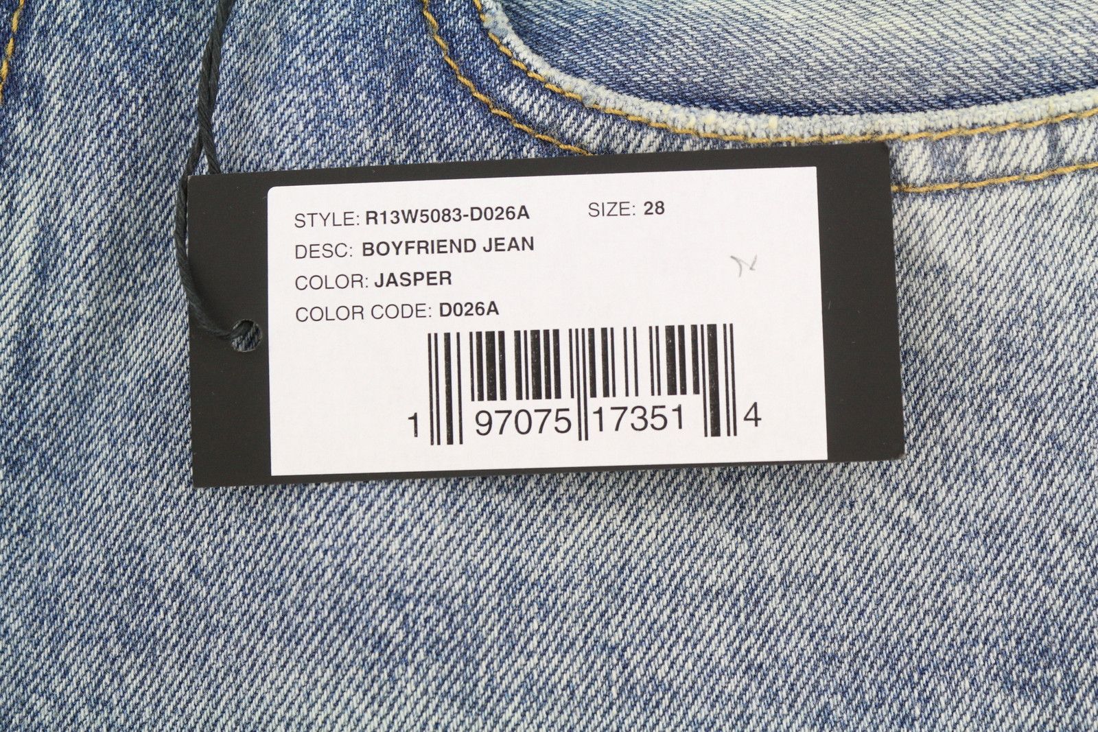 R13 BOYFRIEND 28 Jasper Faded Blue FW25 Jeans 87195 Size 28" / US 6 / IT 42 - 7 Thumbnail
