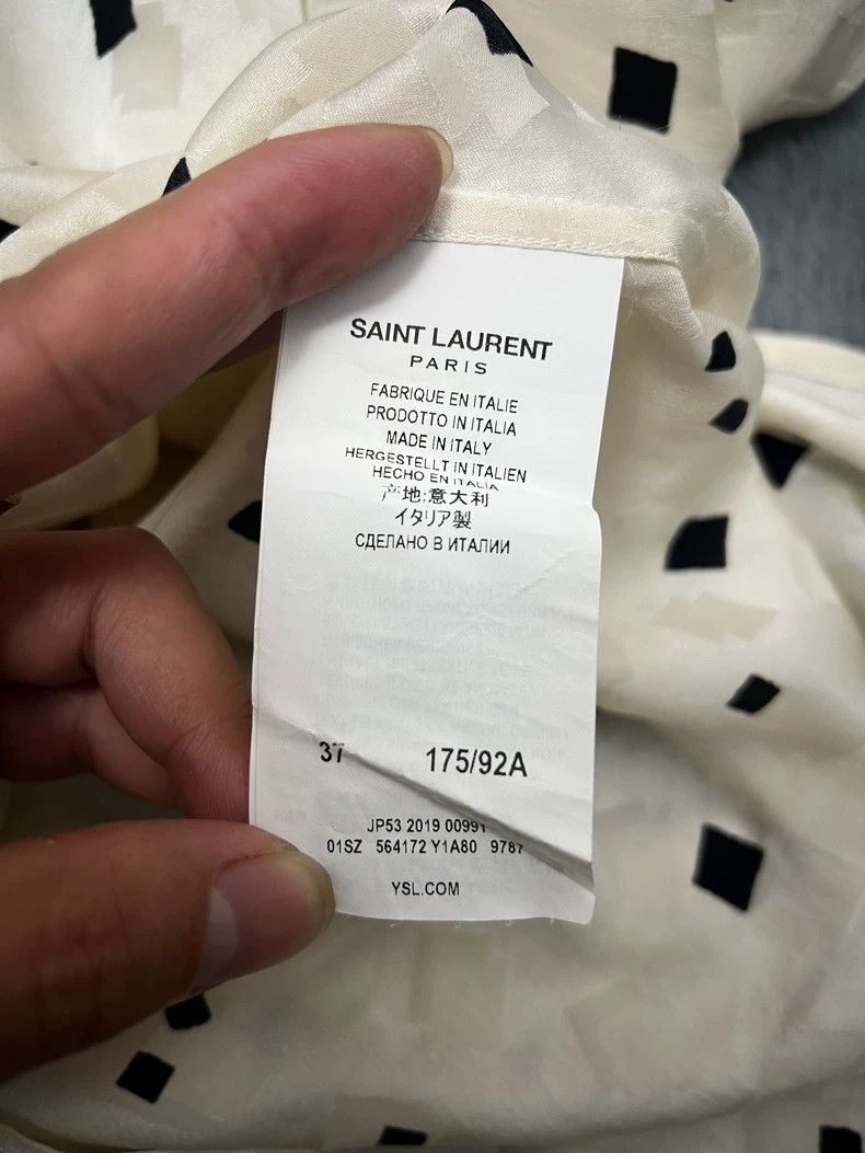 Yves Saint Laurent Saint Laruent size 37 White Square Mulberry Silk Shirt for Size US M / EU 48-50 / 2 - 4 Thumbnail