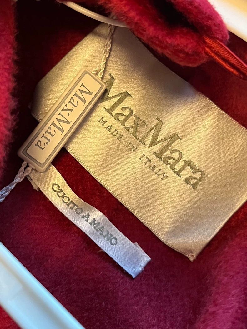 Max Mara Max Mara coat Size M / US 6-8 / IT 42-44 - 2 Thumbnail