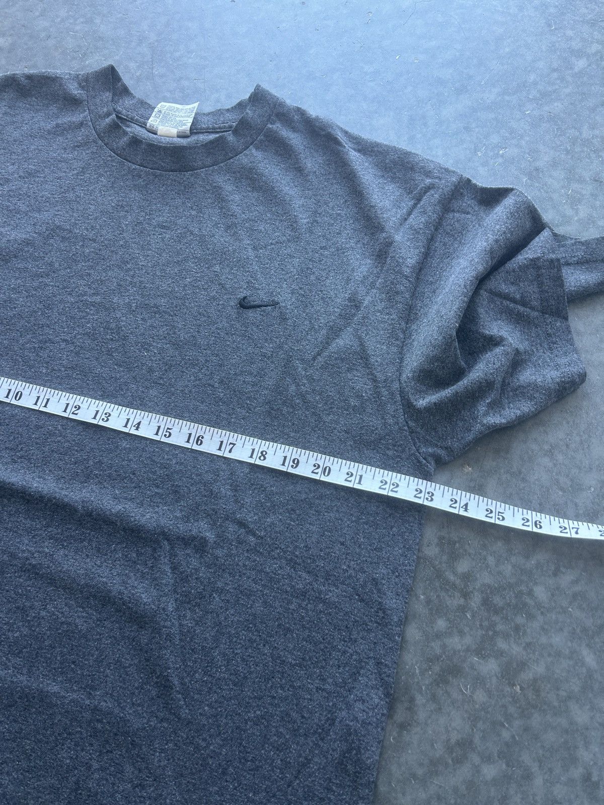 Nike × Vintage Vintage Y2K Nike Embroidered Swoosh Tee Size US XL / EU 56 / 4 - 4 Thumbnail