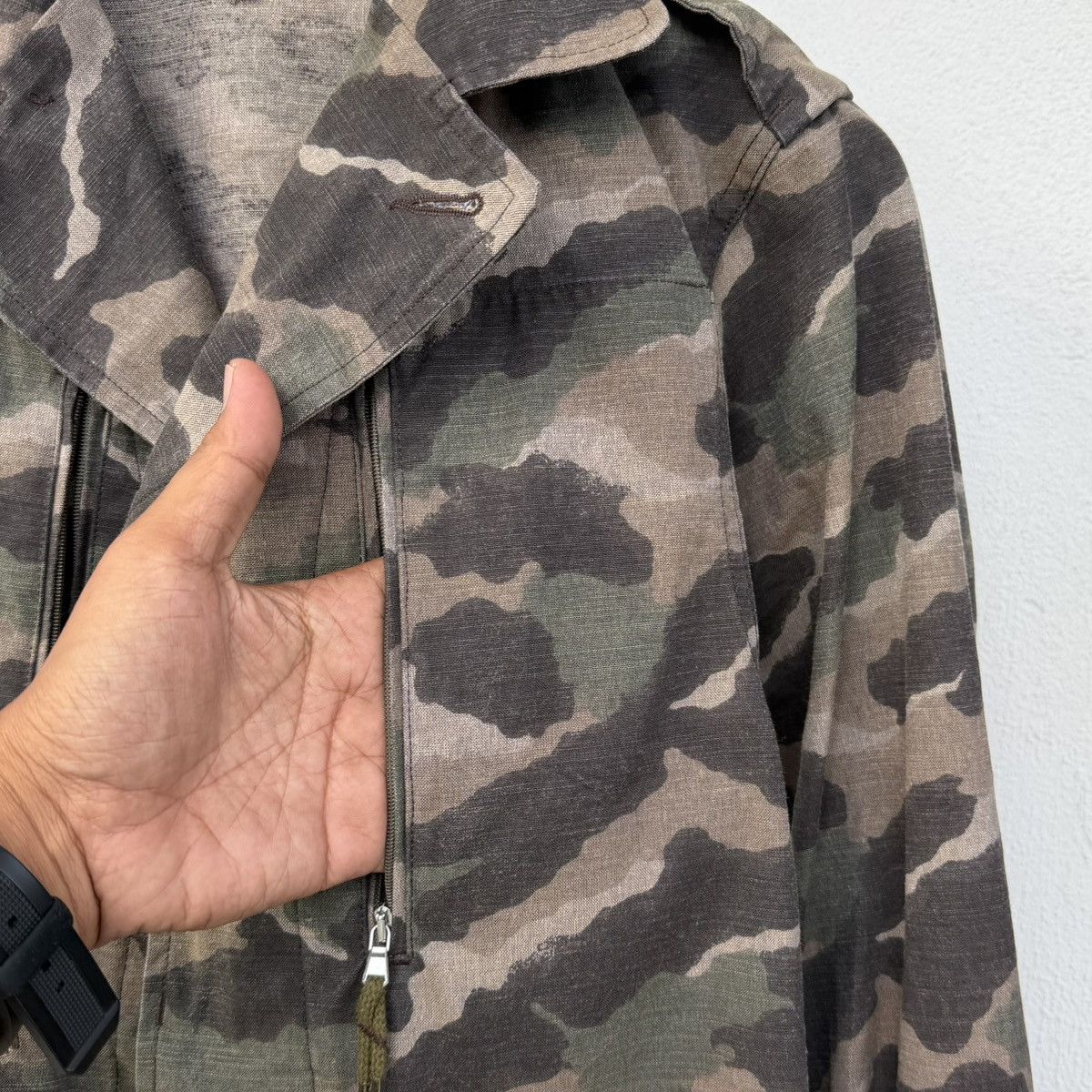 A.P.C. A.P.C. Camouflage Print Utility Jacket Size US S / EU 44-46 / 1 - 6 Thumbnail