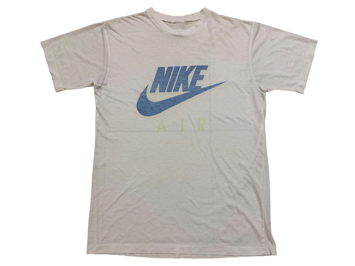Nike Vintage Nike Air Big Swoosh All Single Stich Tshirt Size US M / EU 48-50 / 2 - 1 Thumbnail