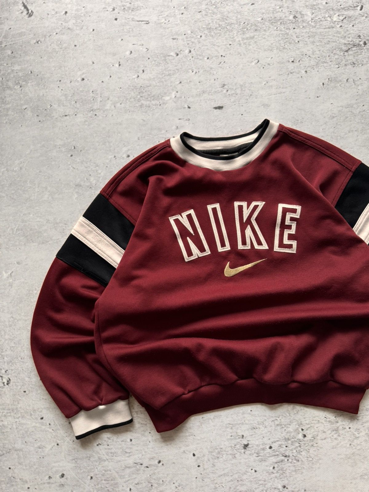 Nike × Vintage NIKE VINTAGE CENTER LOGO OVERSIZE BOXY SWEATSHIRT Size US XS / EU 42 / 0 - 2 Thumbnail