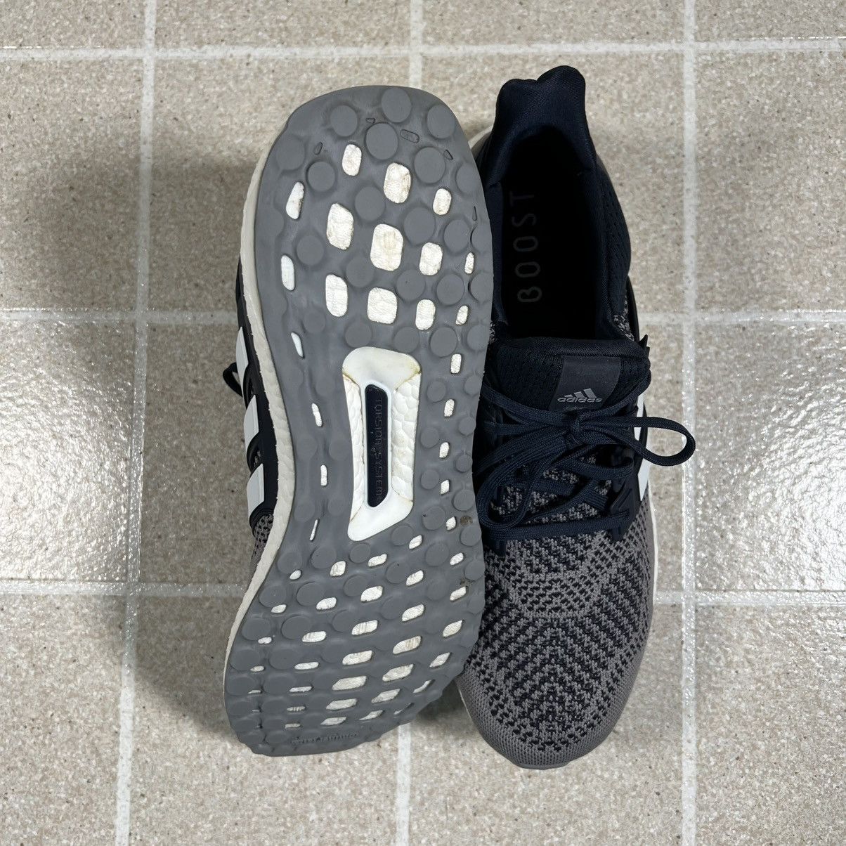 Adidas Adidas Ultraboost 1.0 Legend Cloud White Grey Running Sz 13 Size US 13 / EU 46 - 4 Thumbnail