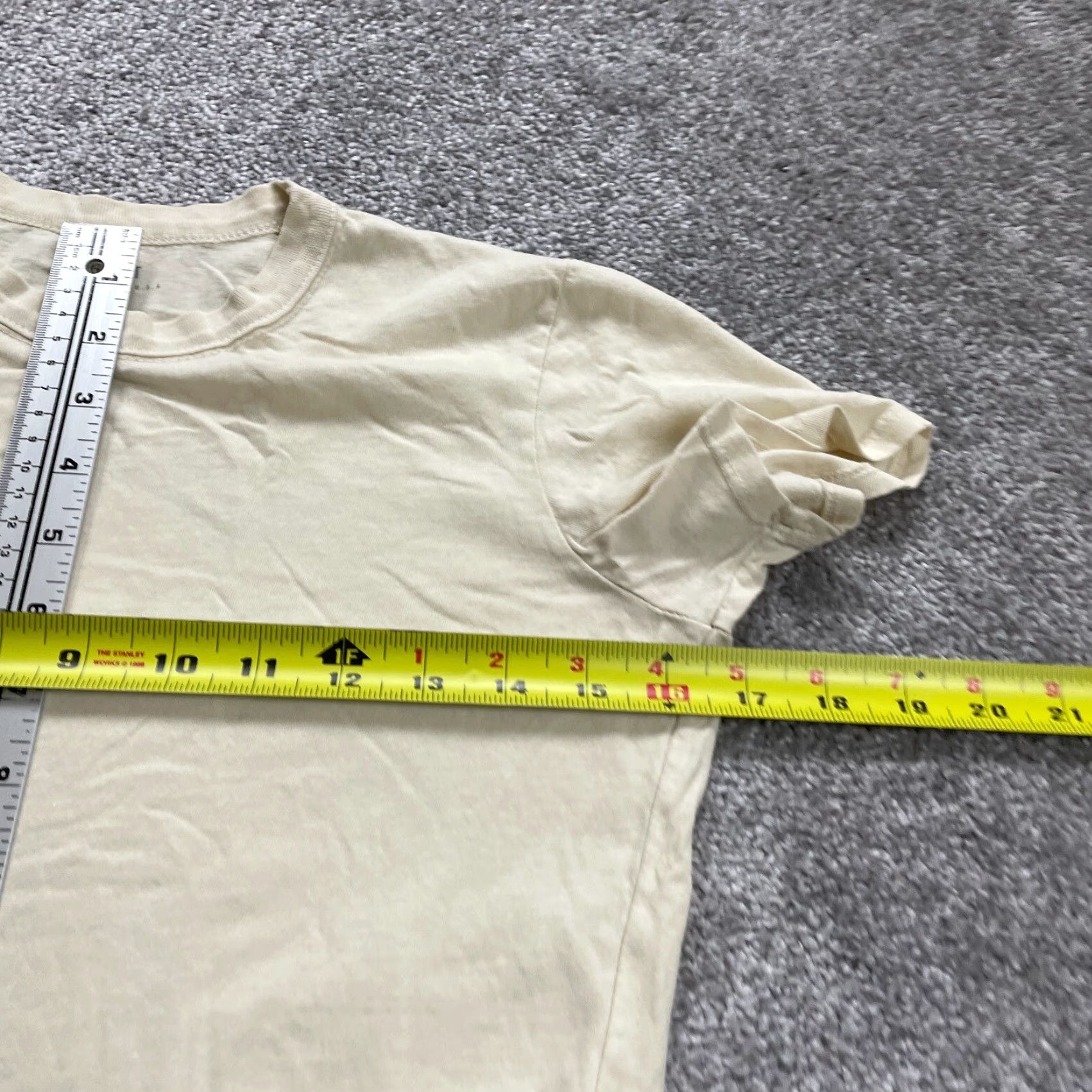 Vintage JOHN GALT Women Juniors T-Shirt One Size Beige Crew Neck Short Sleeve Casual Basic Cotton Size ONE SIZE - 7 Thumbnail