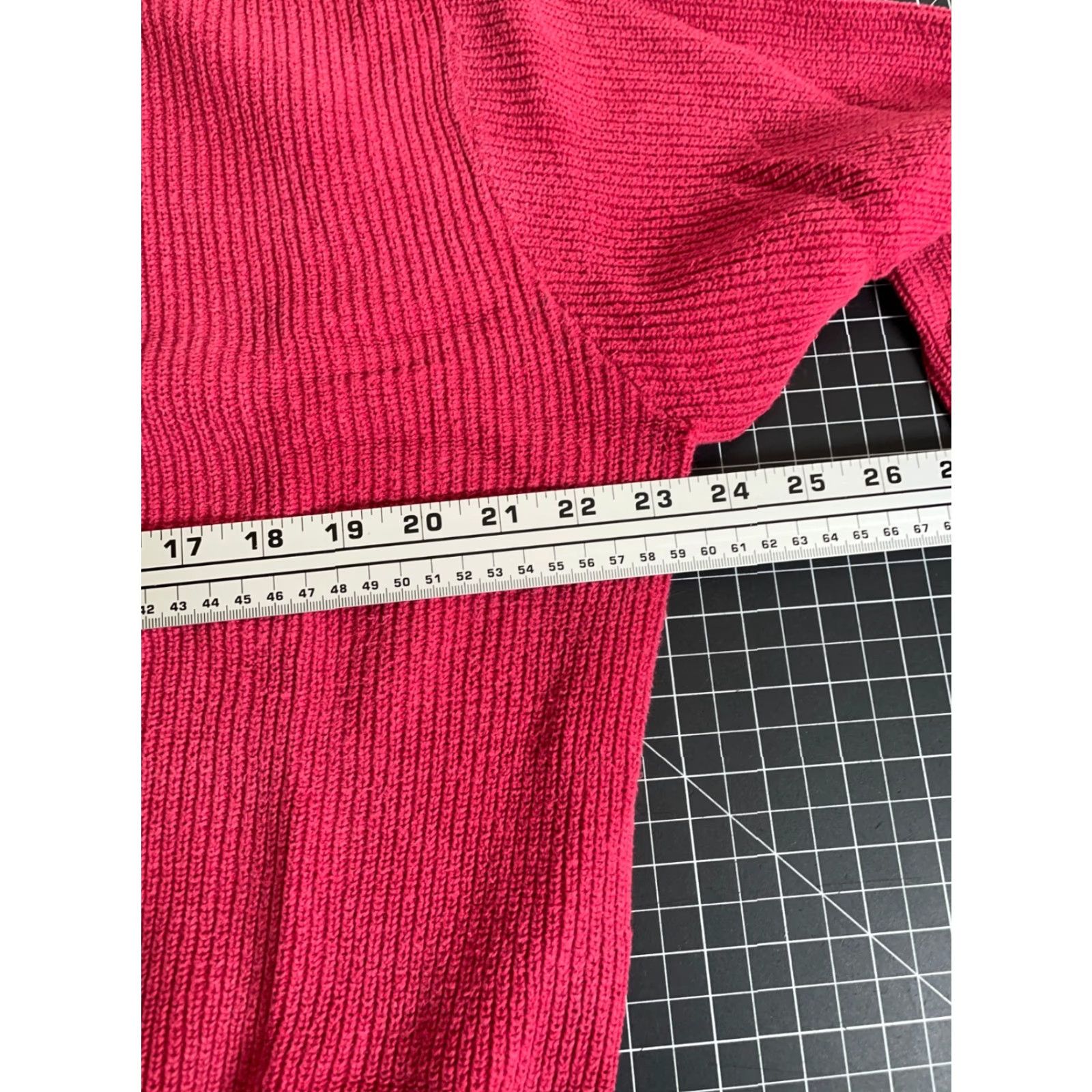 Vintage Vintage L.L. Bean Men's Cotton Henley Sweater Adult Medium Fall Winter Faded Red Burgundy 90s Classic Preppy Size US M / EU 48-50 / 2 - 5 Thumbnail