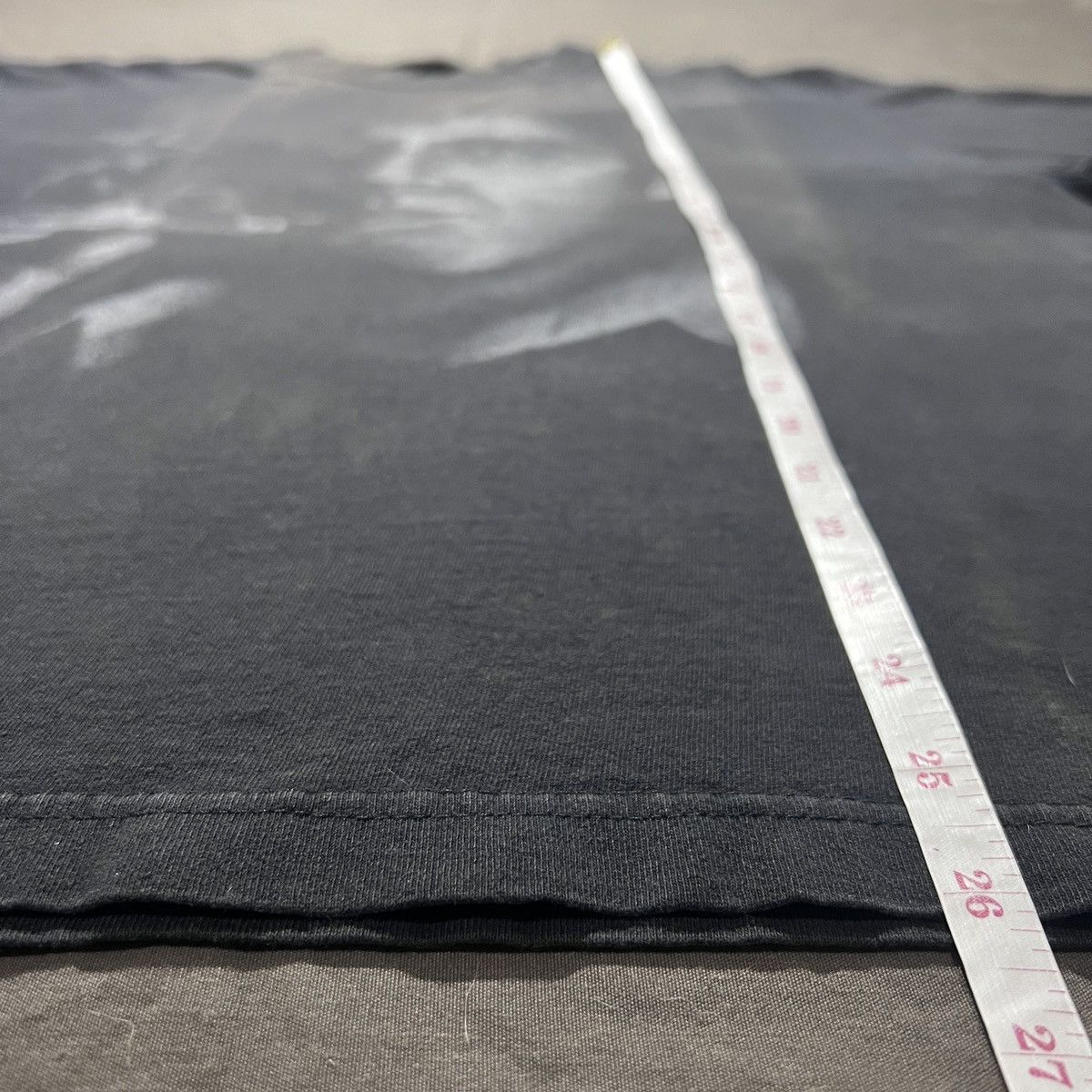 Vintage Vintage Y2K Scarface Tony Montana. movie Tee Thrashed Faded Size US L / EU 52-54 / 3 - 10 Thumbnail