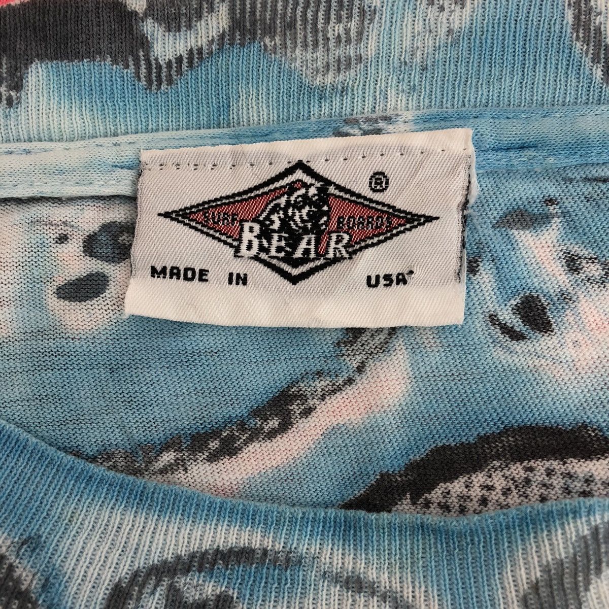 Vintage Surf Boards BEAR Hawaii Surf Overprint T-Shirt Size US L / EU 52-54 / 3 - 7 Thumbnail