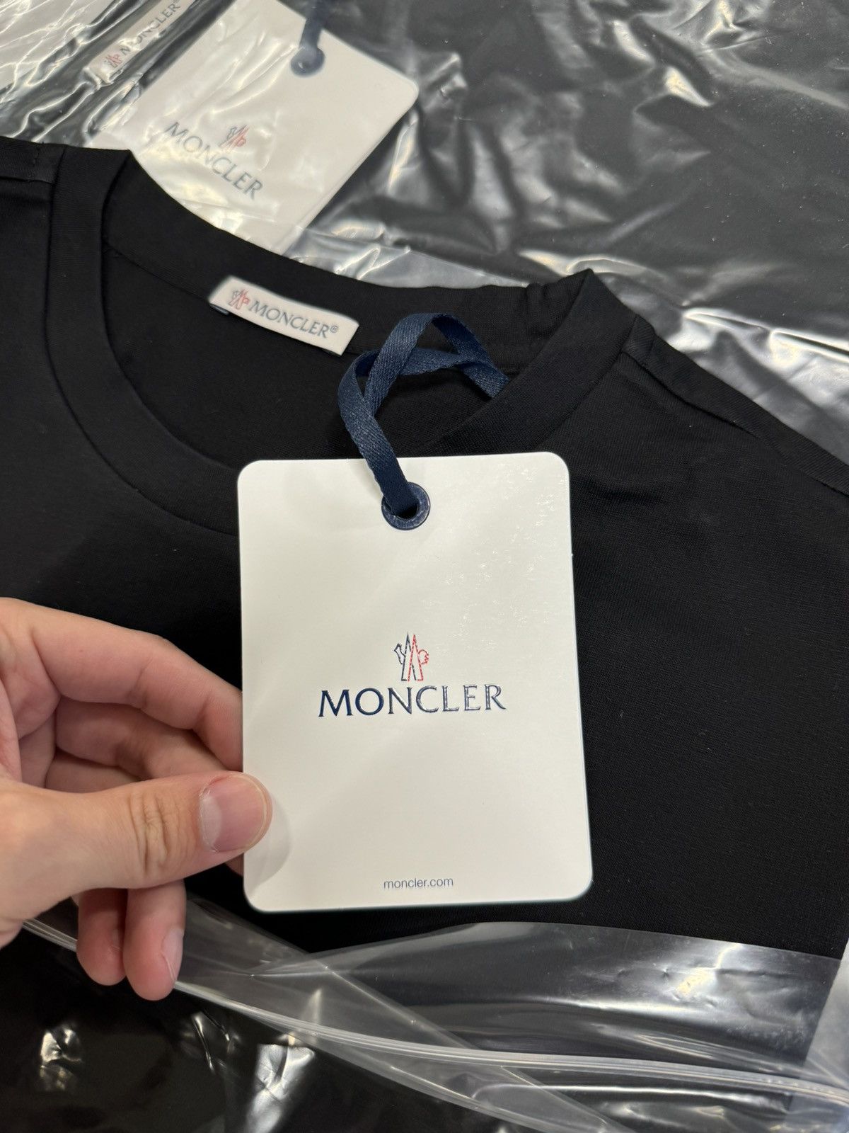 Moncler Moncler Logo Patch T-Shirt NEW 365$ Size US M / EU 48-50 / 2 - 3 Thumbnail