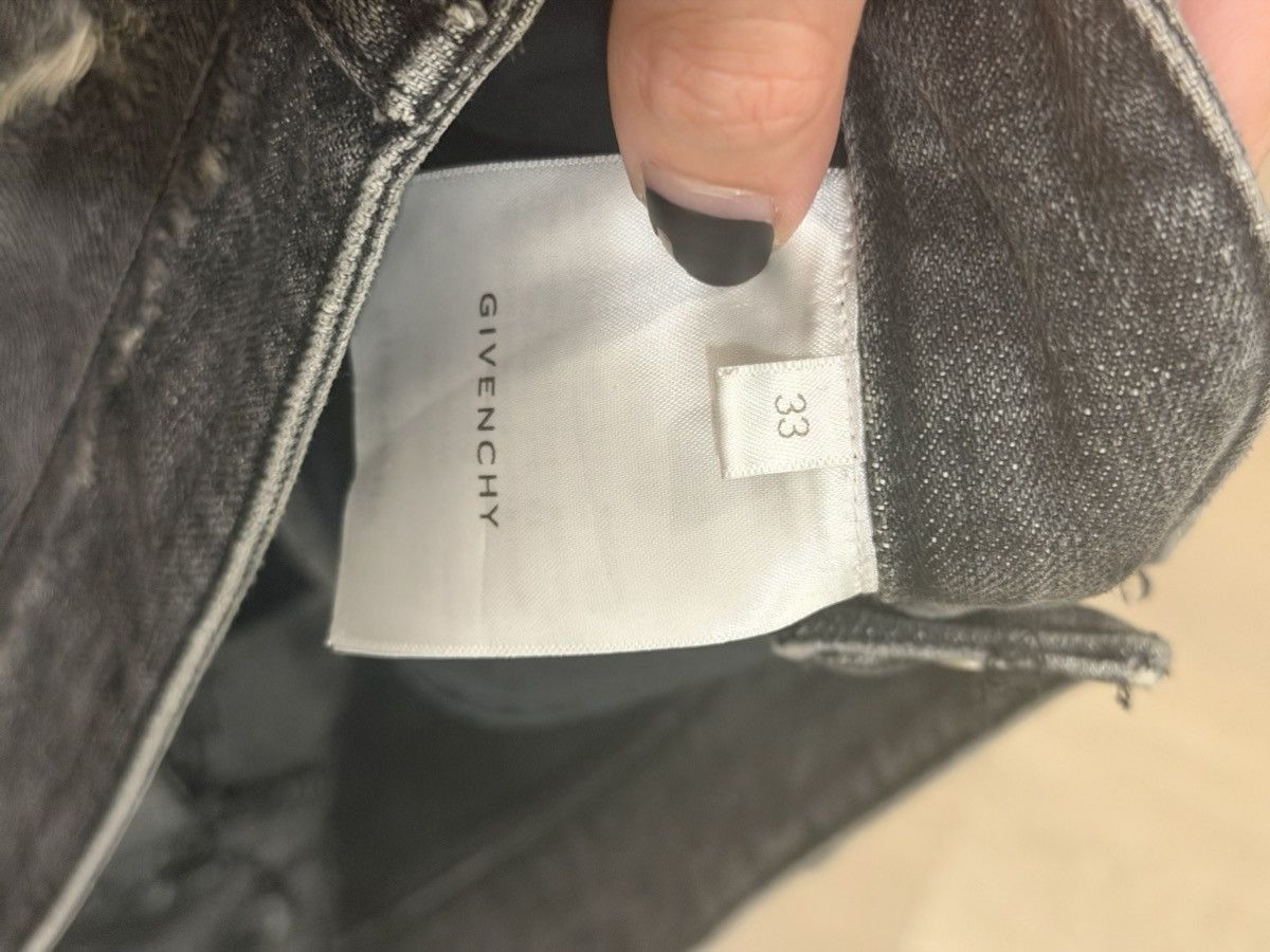 Givenchy Givenchy Moleskin Distressed Boro Denim Jeans Black Size US 33 - 5 Thumbnail