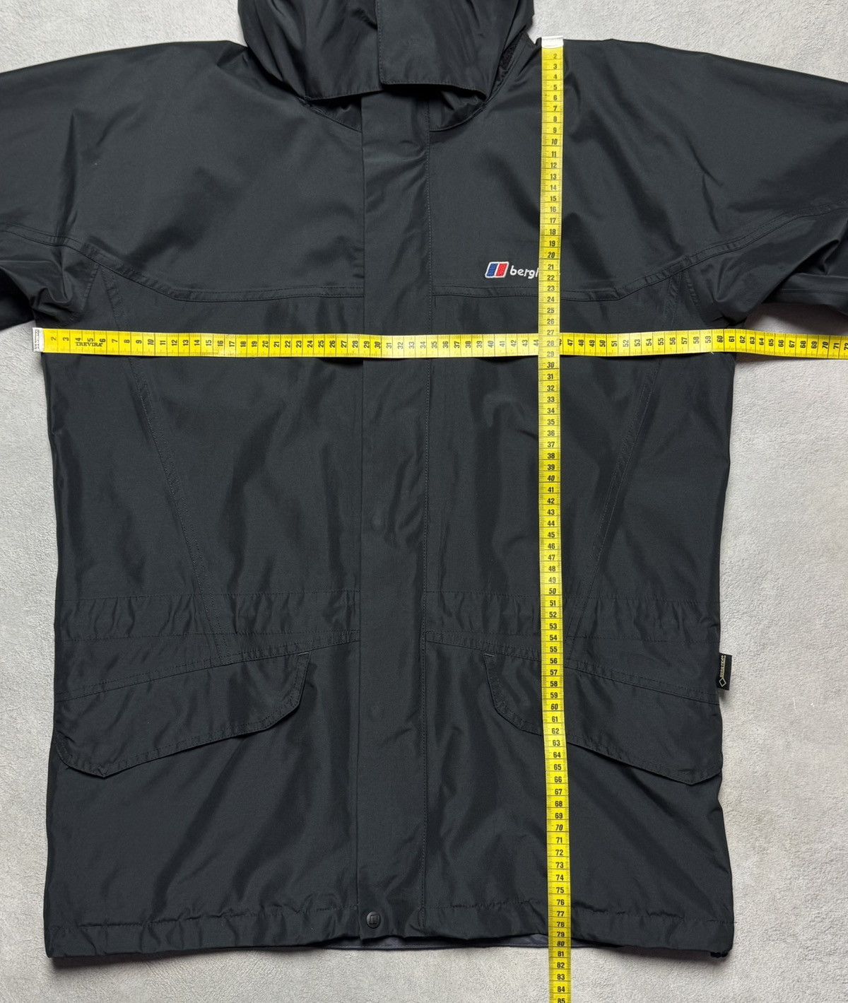 Berghaus Berghaus Gore-Tex Waterproof Outdoor Zip Up Hooded Jacket Size US M / EU 48-50 / 2 - 19 Thumbnail