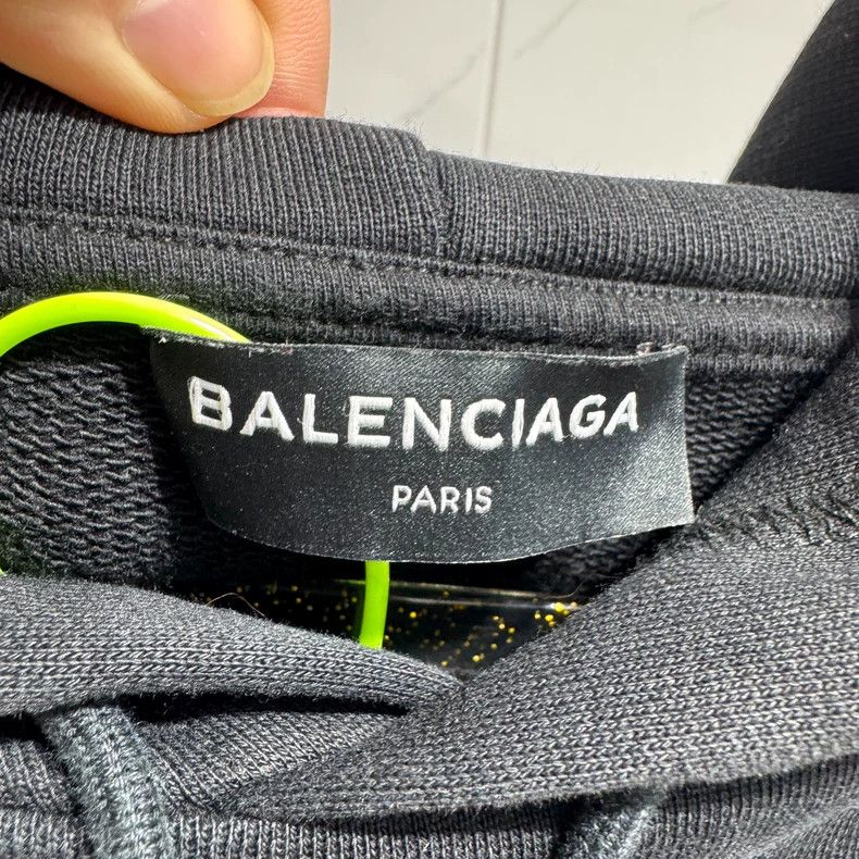 Balenciaga Balenciaga Distressed Black Eiffel Tower Logo Hooded Sweat Size XXS / US 00 / IT 34 - 3 Thumbnail