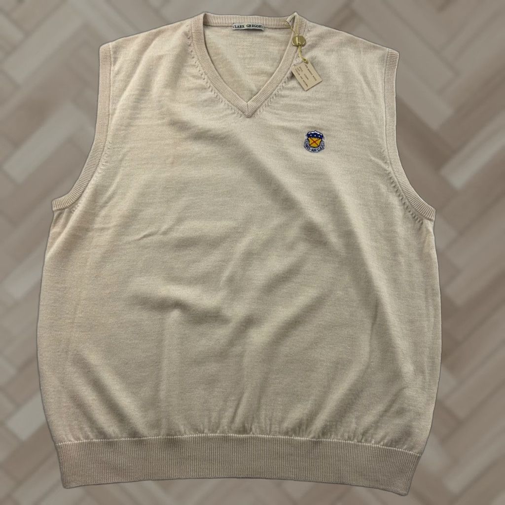 Gregory VINTAGE Clark Gregory Bel-Air Country Club 100% Merino Wool Sweater Vest Men 2XL Beige Wool Vest Men 2XL Size US XXL / EU 58 / 5 - 1 Thumbnail