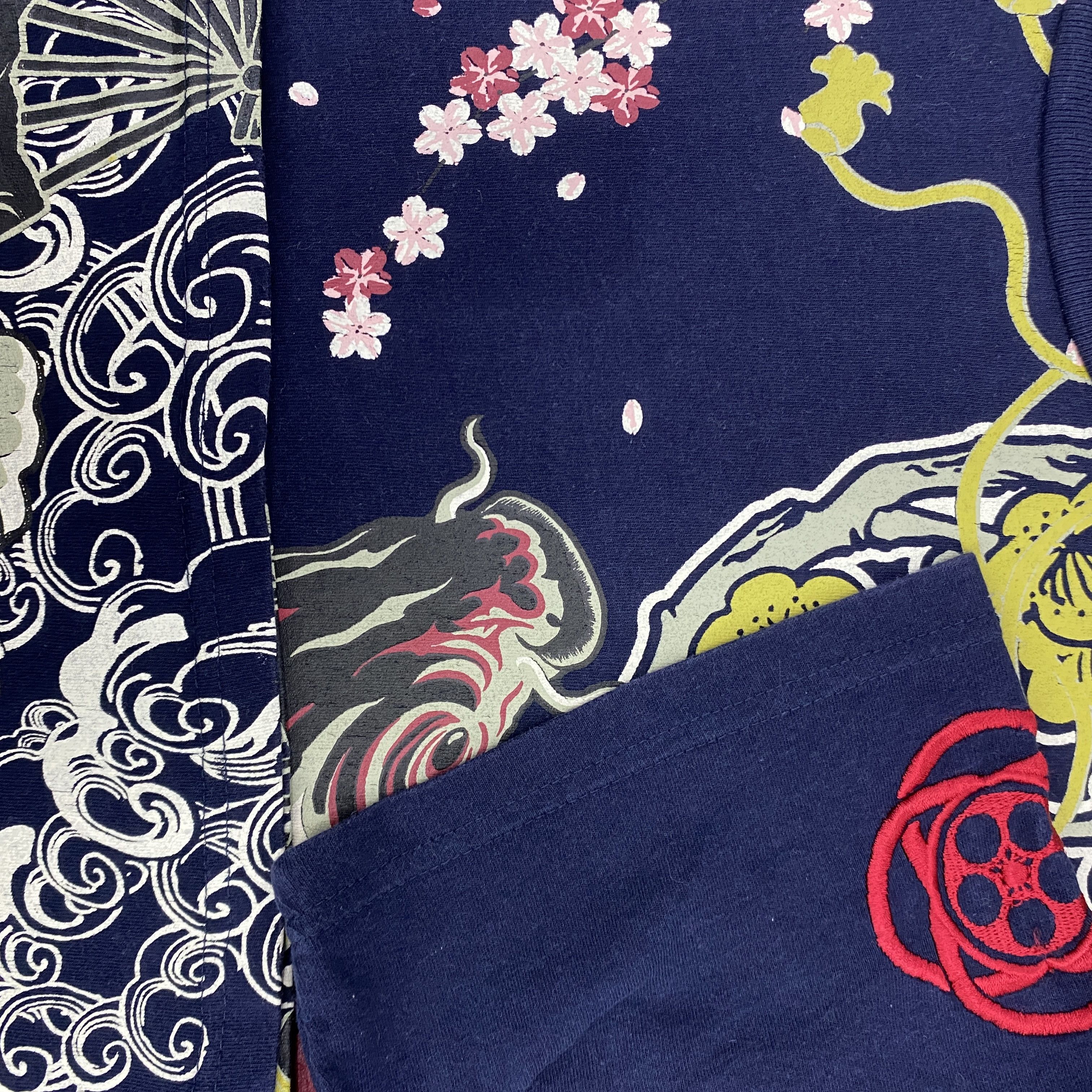 Japanese Brand Vintage Bullet Noise Mt Fuji Tshirt - I047 Size US M / EU 48-50 / 2 - 9 Thumbnail
