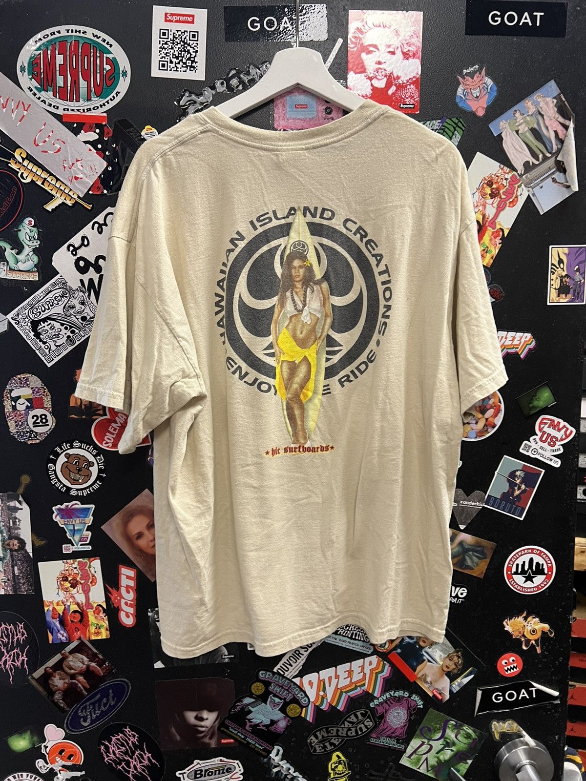 Vintage Vintage Hawaiian Island Creations Surf Pinup Shirt Size US XL / EU 56 / 4 - 2 Thumbnail