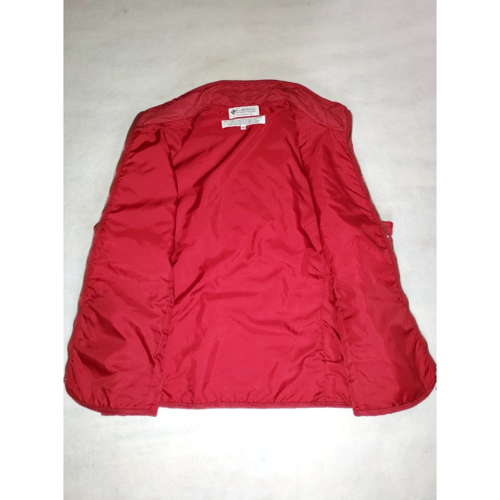 Vintage Columbia Vest Women's XL Red Quilted Reversible Zip 90s Outdoor Casual Vintage? Size XL / US 12-14 / IT 48-50 - 5 Thumbnail