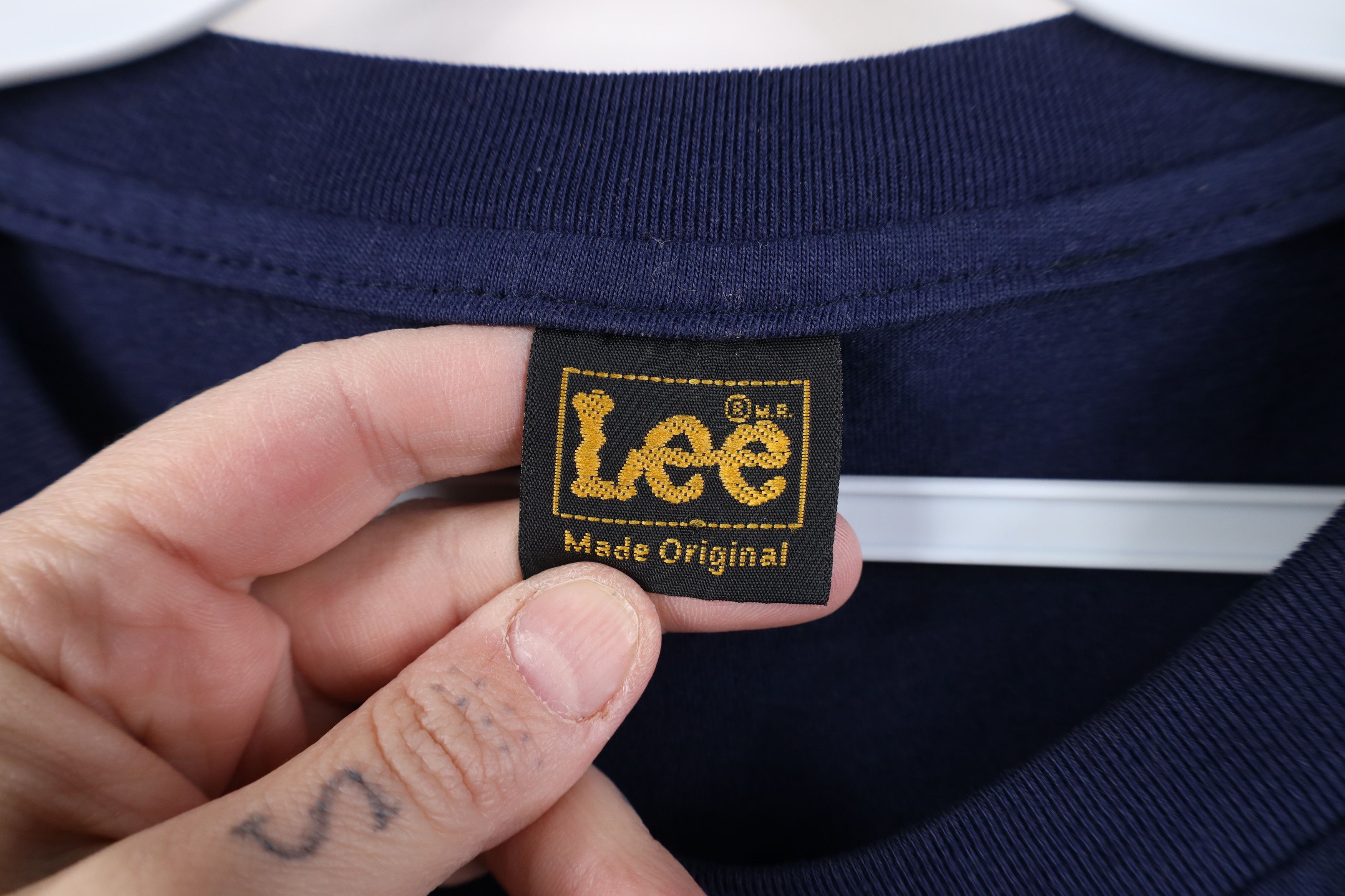 Lee Vintage 90s Lee Pipes USA Baggy Fit T-Shirt Navy Blue Size US XL / EU 56 / 4 - 7 Thumbnail