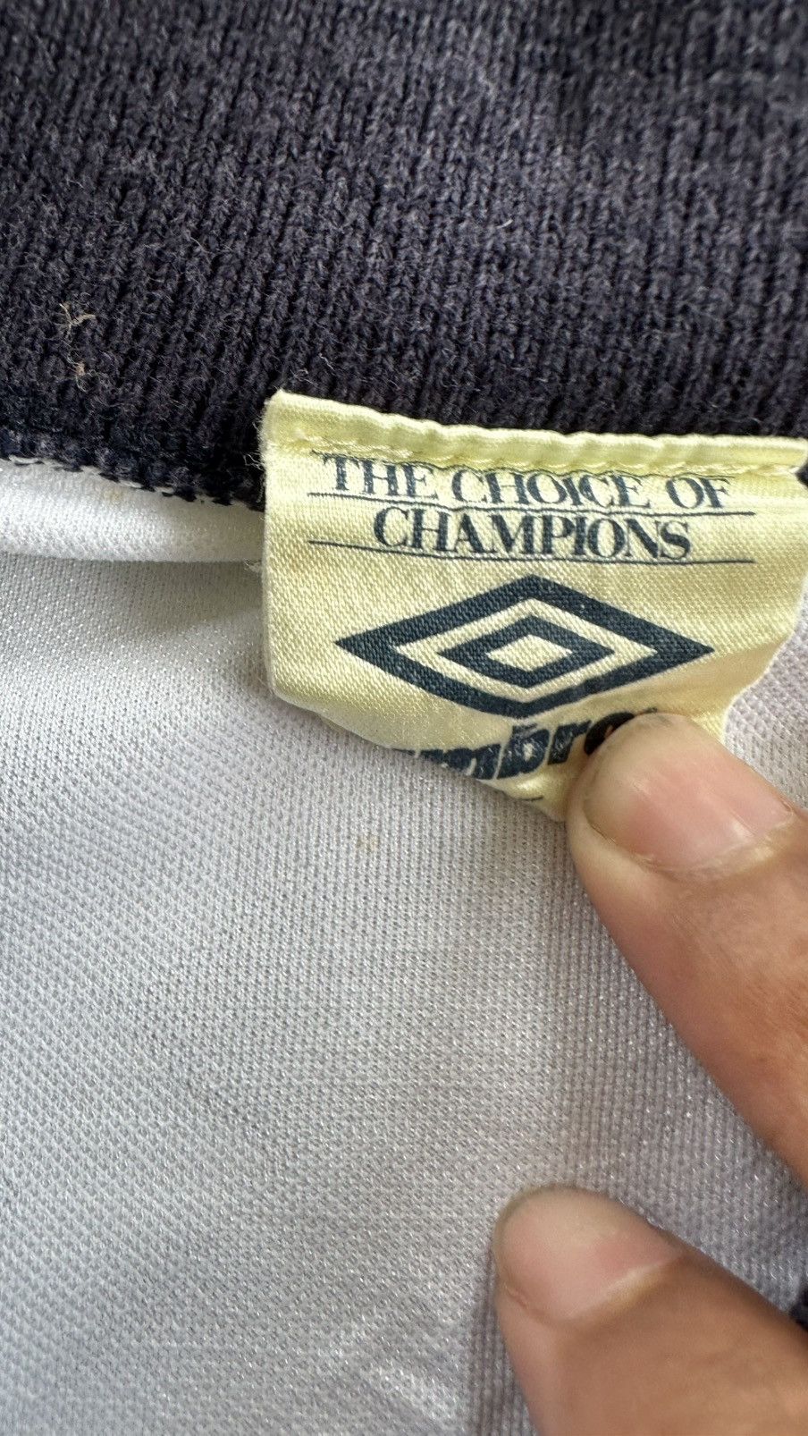Umbro × Vintage VINTAGE UMBRO ENGLAND 1990-1992 JERSEY Size US M / EU 48-50 / 2 - 3 Thumbnail