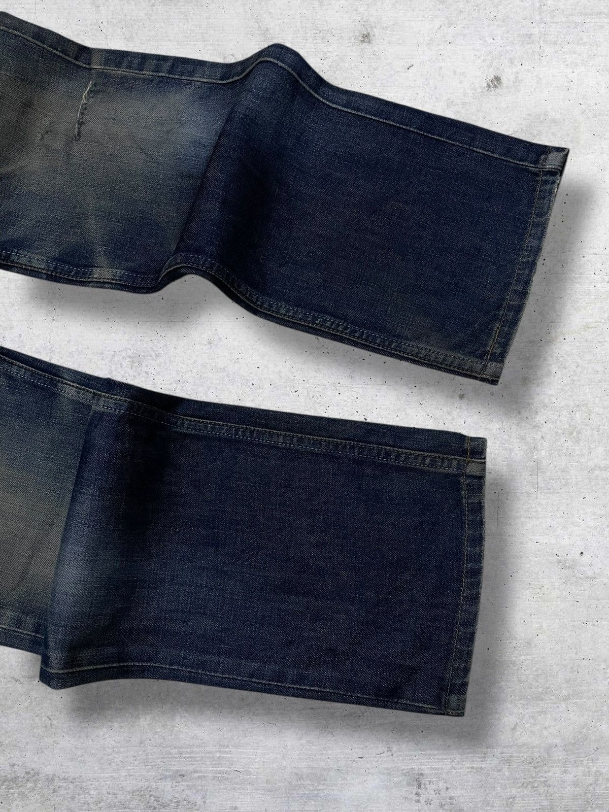 Levi's Vintage Clothing VINTAGE 509 LEVIS USA DESIGNER 90S OLD RIPPED DIRT OG DENIM Size US 27 - 5 Thumbnail