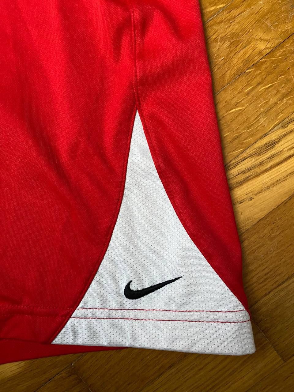 Nike Nike red sport shorts Size US 38 / EU 54 - 3 Thumbnail