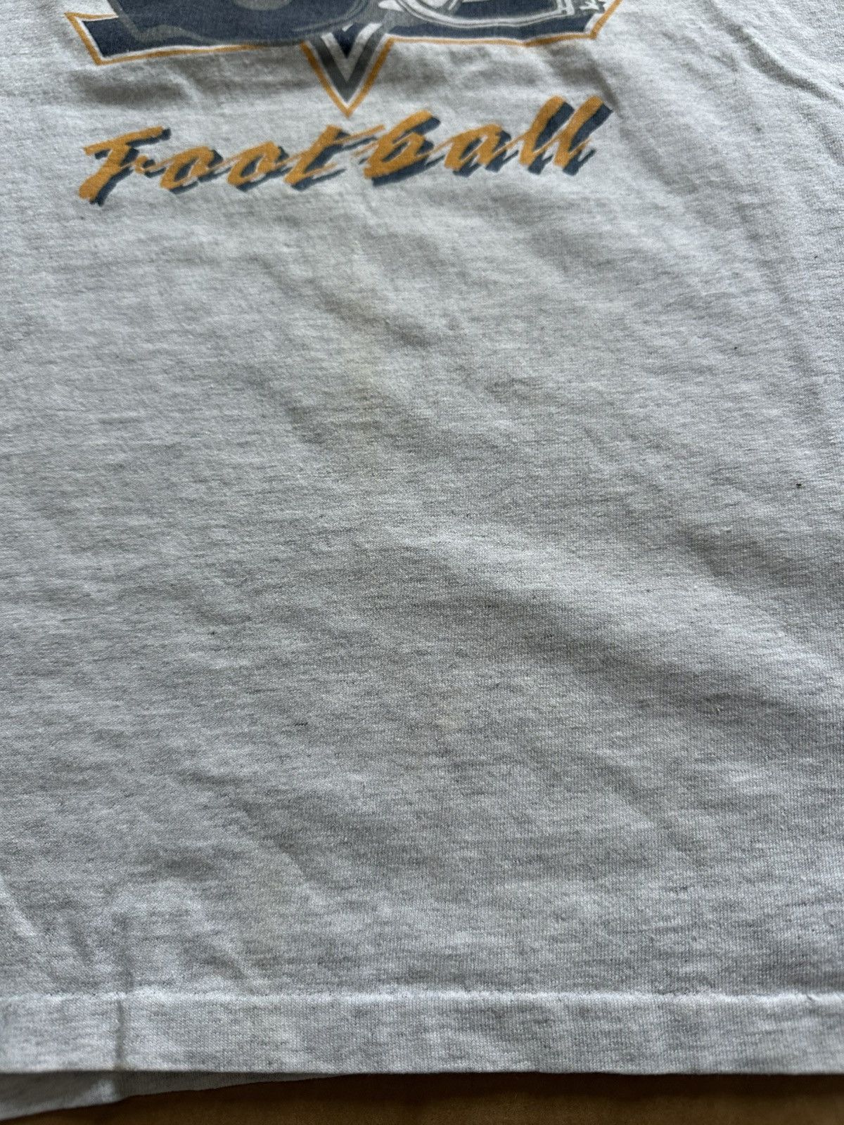 Vintage Michigan football single stitch shirt Size US XL / EU 56 / 4 - 2 Thumbnail