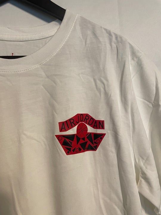 Jordan Brand Jordan Nina Chanel Abney LARGE MEN'S SHIRT NEW L White Size US L / EU 52-54 / 3 - 2 Thumbnail
