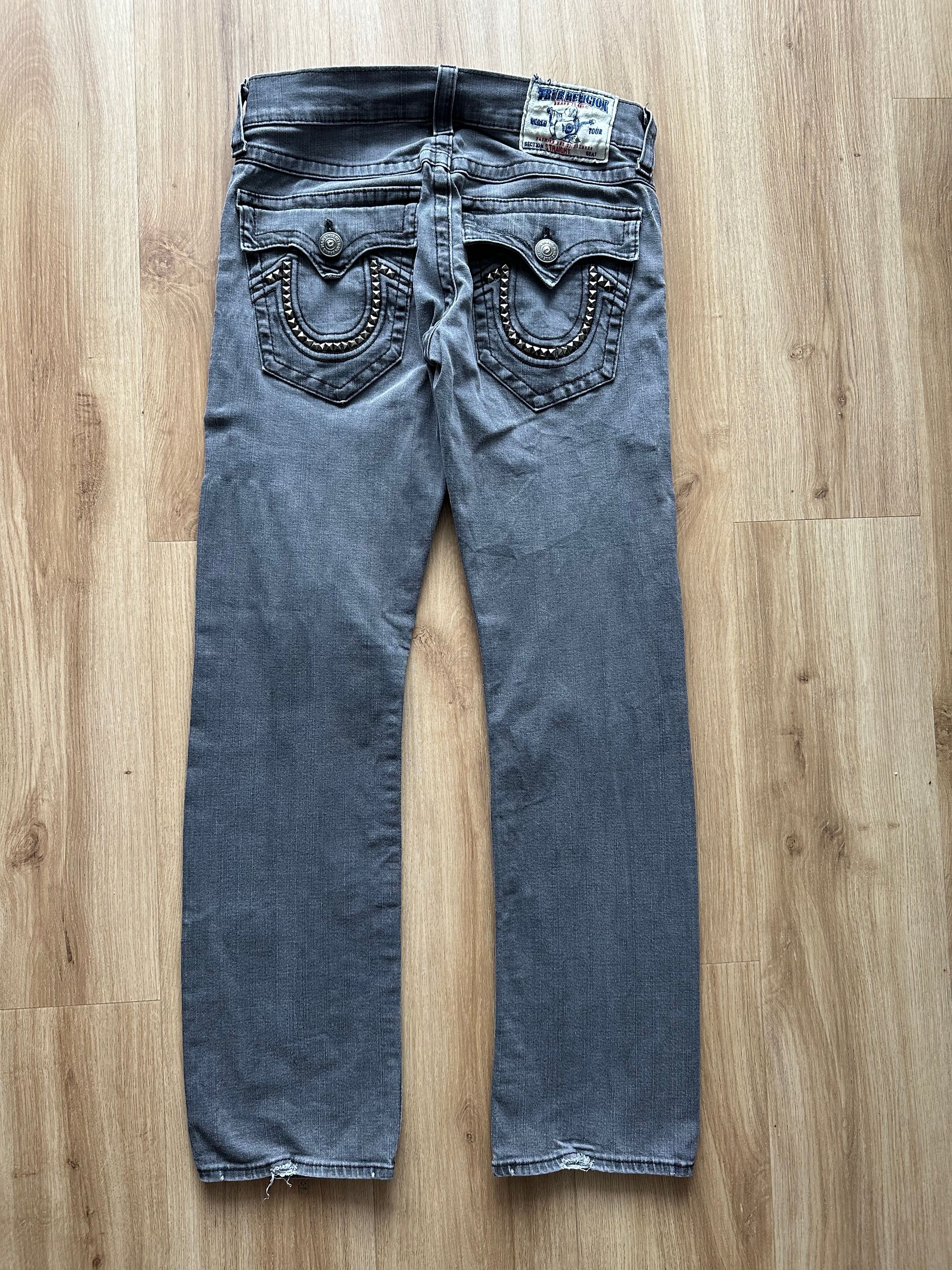 True Religion True Religion Gray Stretch Straight denim pants metal dots Size US 31 - 11 Thumbnail