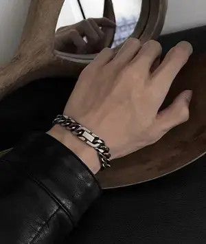 Vintage Retro punk bracelet Size ONE SIZE - 1 Thumbnail