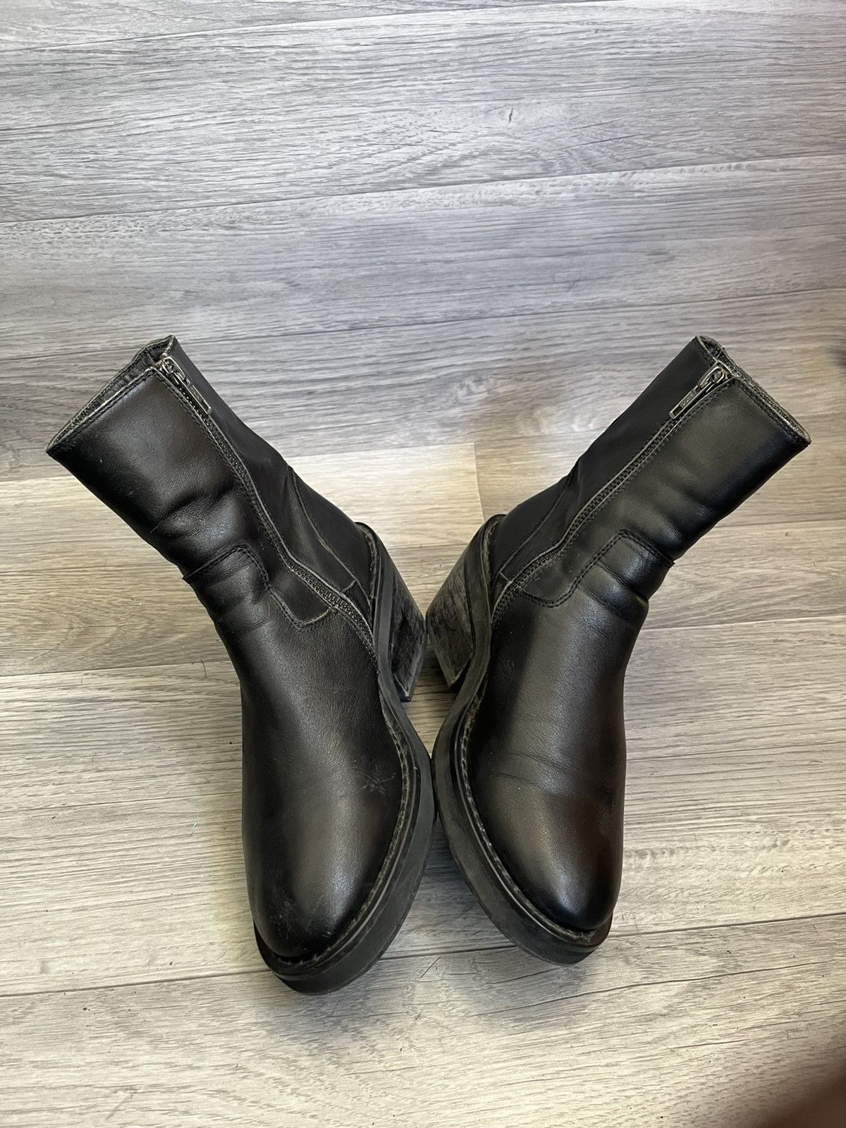 Ann Demeulemeester Ann demeulemeester ankle leather short boots sz 36 Size US 6 / IT 36 - 7 Thumbnail
