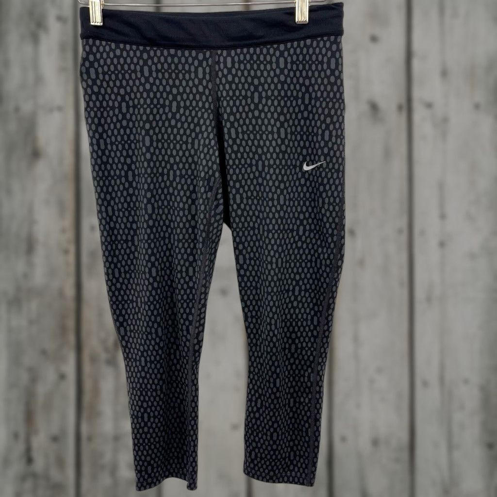 Nike Nike Dri Fit Logo Cropped Pants Womens Medium Workout Activewear Athleisure Size 32" / US 10 / IT 46 - 1 Thumbnail