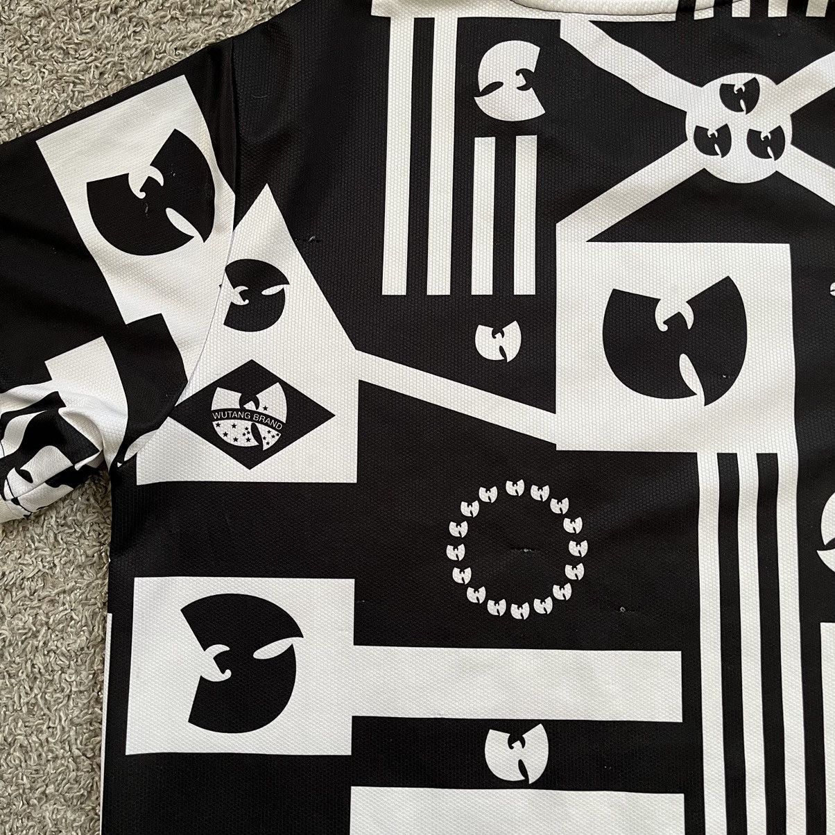 Wu-Tang Clan 🔴Wu-Tang Jersey Shirt Size Large WuTang Flags International Size US L / EU 52-54 / 3 - 10 Thumbnail