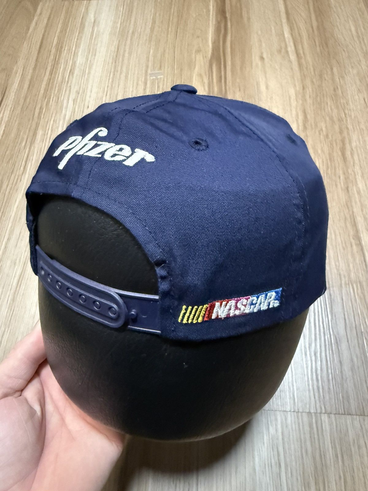 NASCAR Vintage Mark Martin Racing #6 NASCAR SnapBack Hat Cap Size ONE SIZE - 4 Thumbnail
