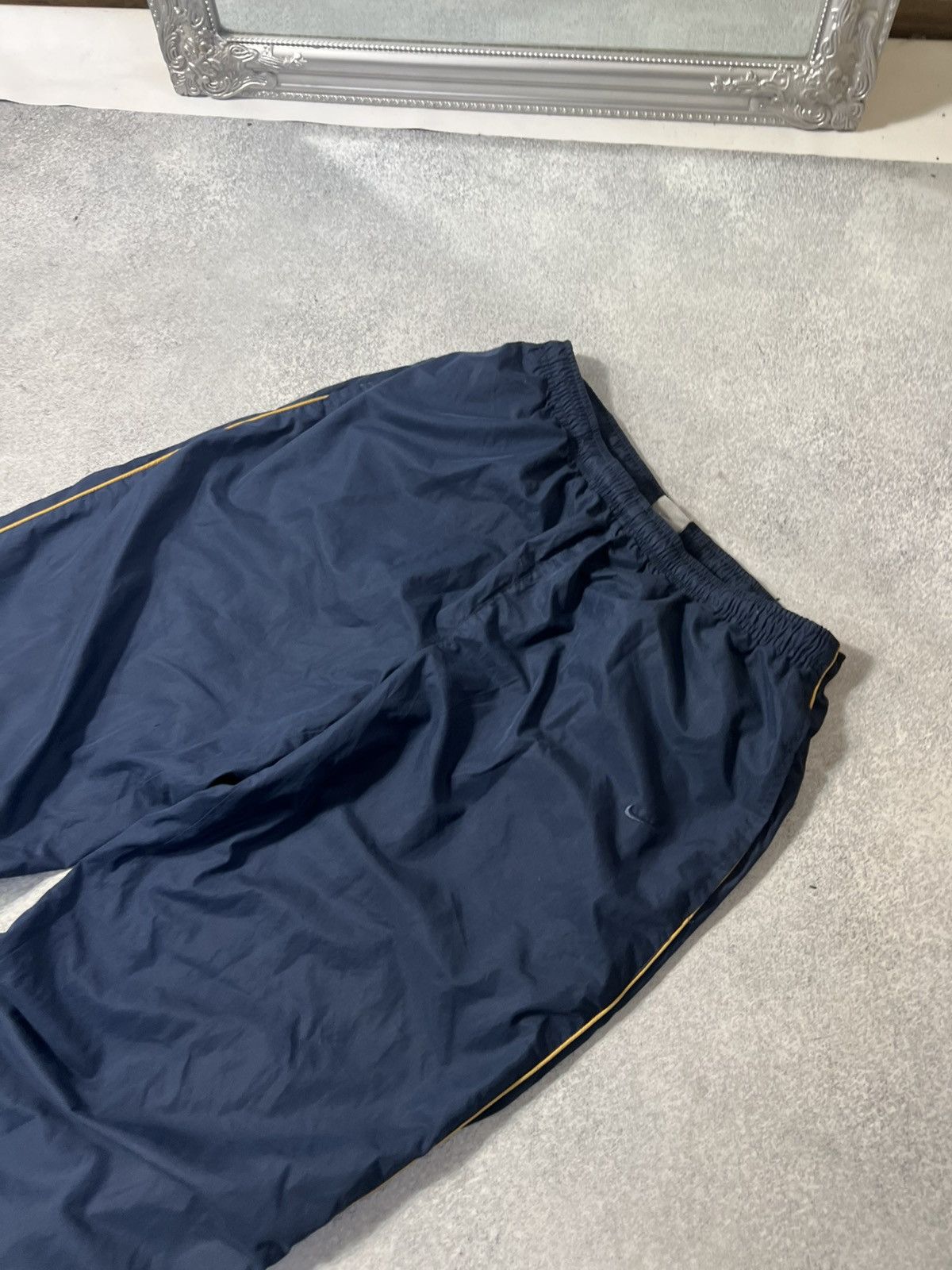 Nike Vintage Nike Track Pants Nylon Striped 00s Y2K Baggy Size US 34 / EU 50 - 2 Thumbnail