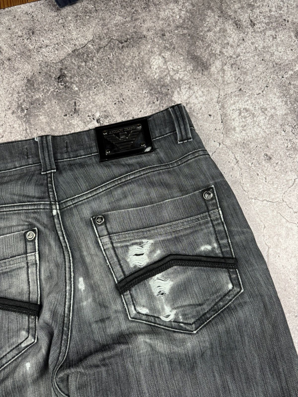 Armani CRAZY ARMANI BAGGY WASHED DISTRESSED JEANS JAPANESSE RARE Size US 33 - 9 Thumbnail