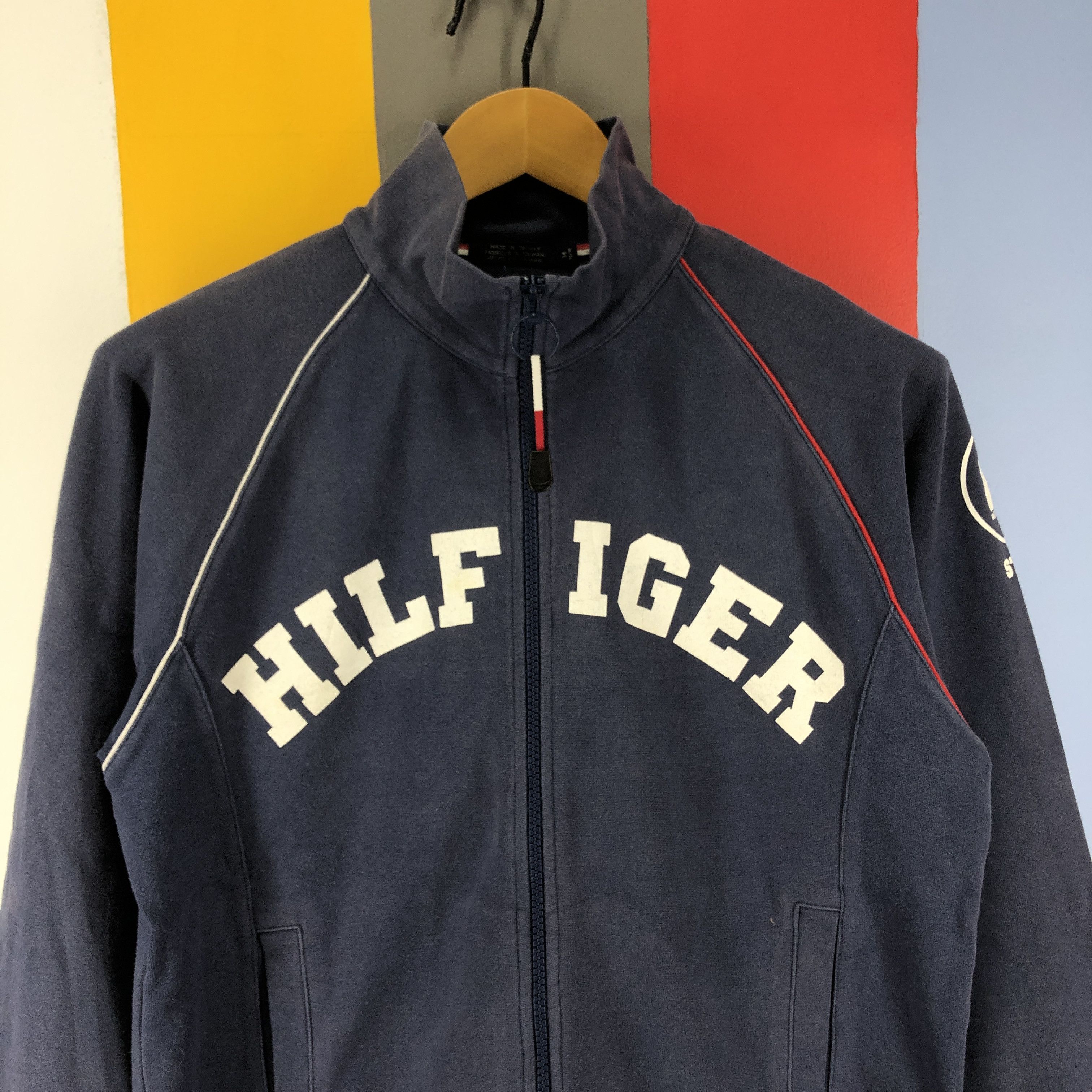 y2k Tommy Hilifiger sweatshirt Vintage crew neck sweater main image 1